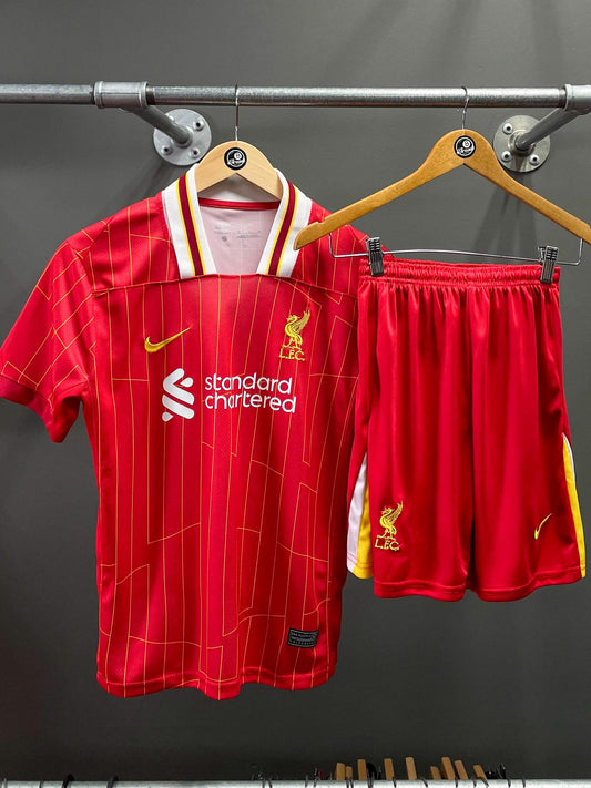 Liverpool FC Nike Home Kids Football Kit - 13-14 Years