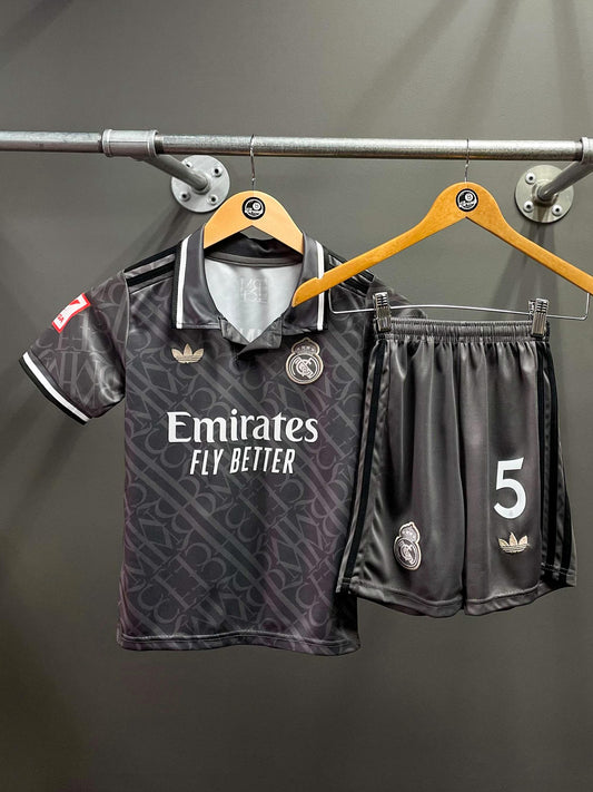 Bellingham Real Madrid Kids Football Kit