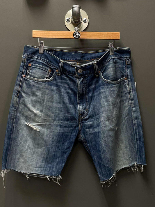 Levi's Original Denim Shorts (Jorts) - 36 (Large)