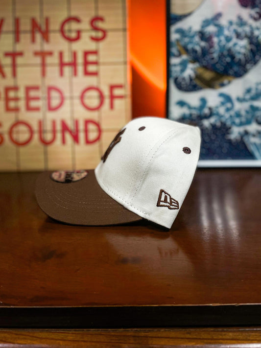 NY New York New Era 9FIFTY Curved Peak Cap - Brown/Cream