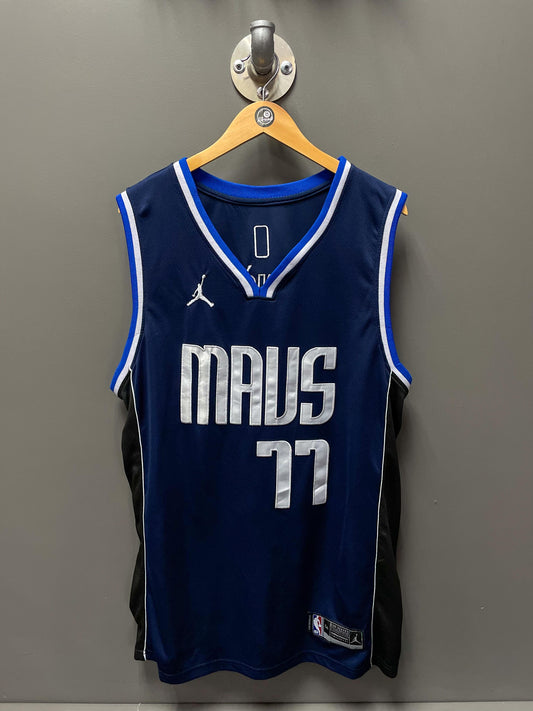 Dallas Mavricks "Doncic" NBA Basketball Vest - Extra Extra Large (2XL)
