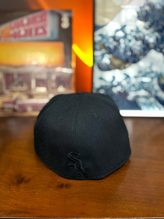New Era Chicago White Sox Flames "2005 World Series Patch" 59FIFTY Fitted Cap