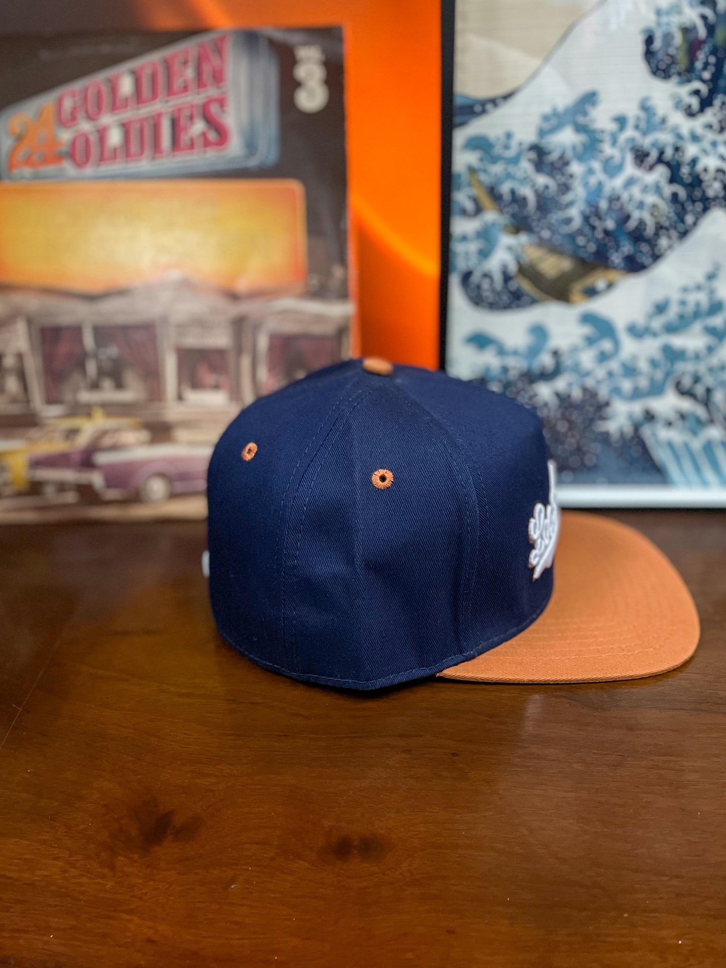 Los Angeles LA Dodgers Fitted Cap - Size 7 1/8 (56.8cm)