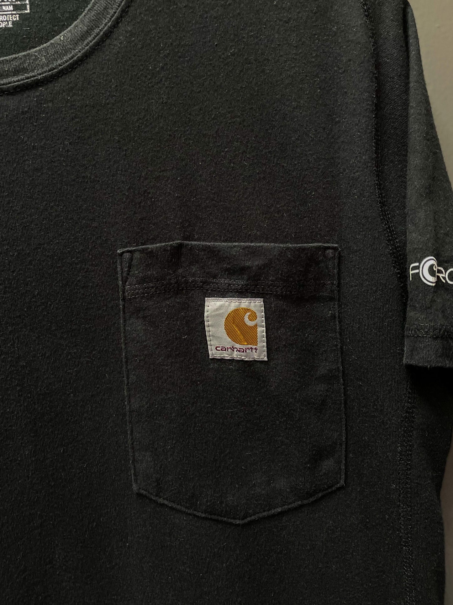 Carhartt Relaxed Fit Pocket Tee - Small