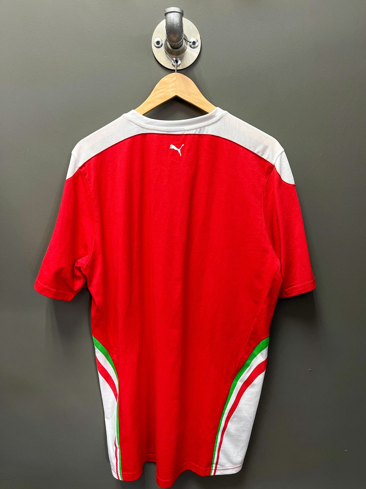 Scuderia Ferrari F1 Racing Sebastian Vettel Limited Edition tee - Large