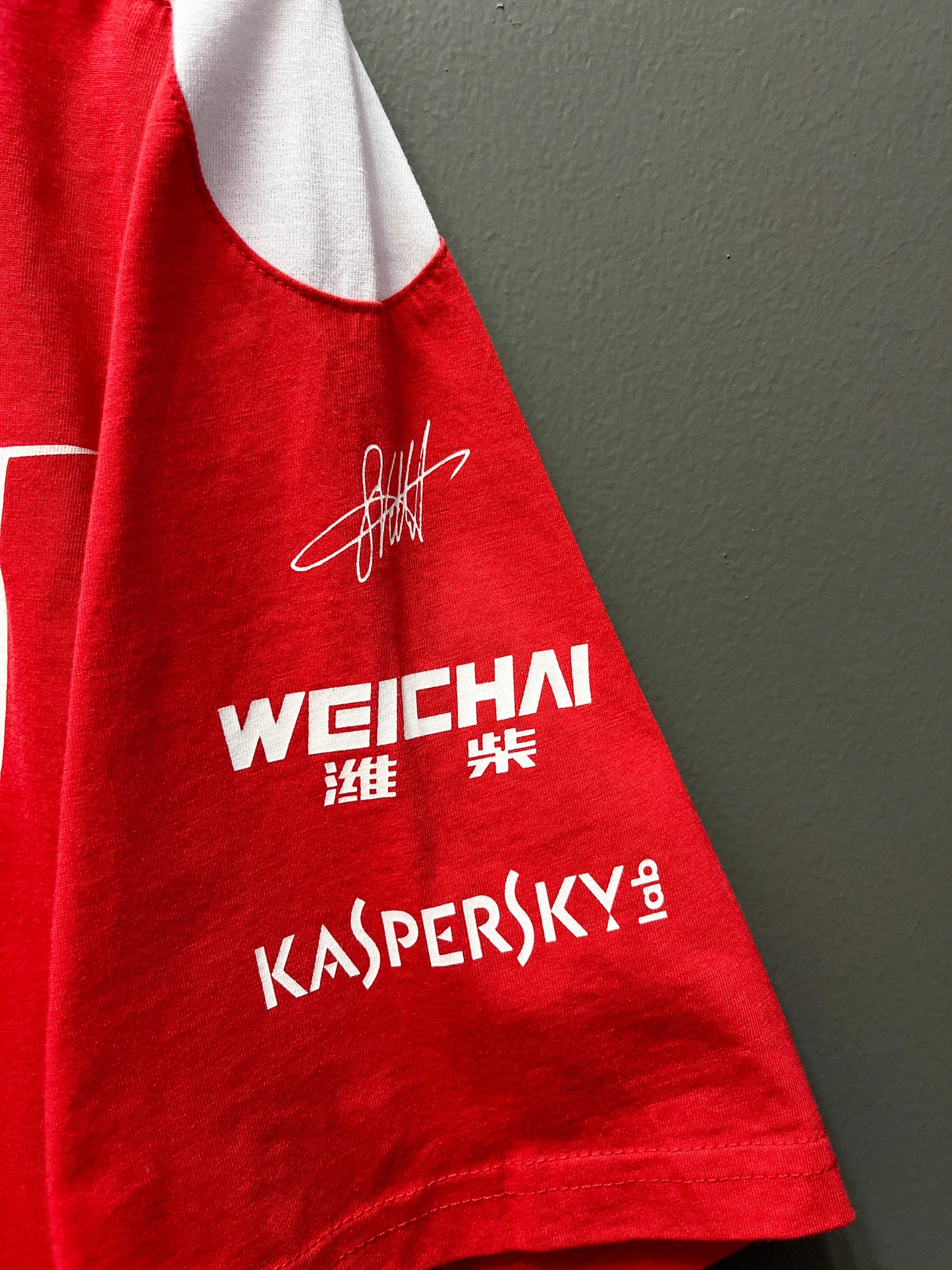 Scuderia Ferrari F1 Racing Sebastian Vettel Limited Edition tee - Large