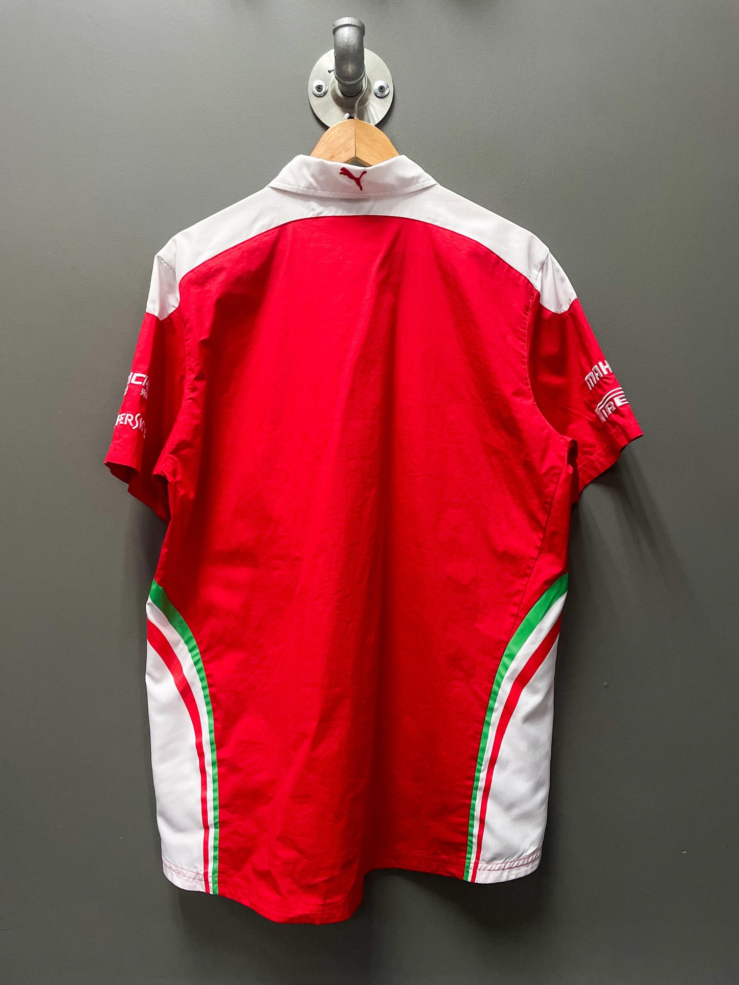 PUMA Scuderia Ferrari F1 Track Pit Crew Shirt - Medium