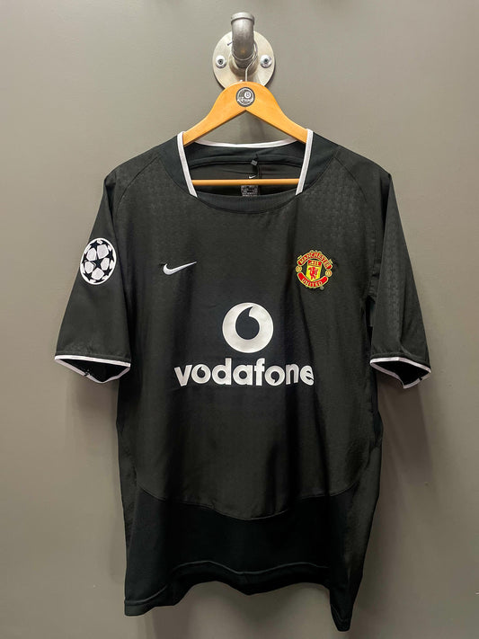 Manchester United 2003/04 Nike Champions League "Ronaldo 7" Retro Football Jersey - Medium