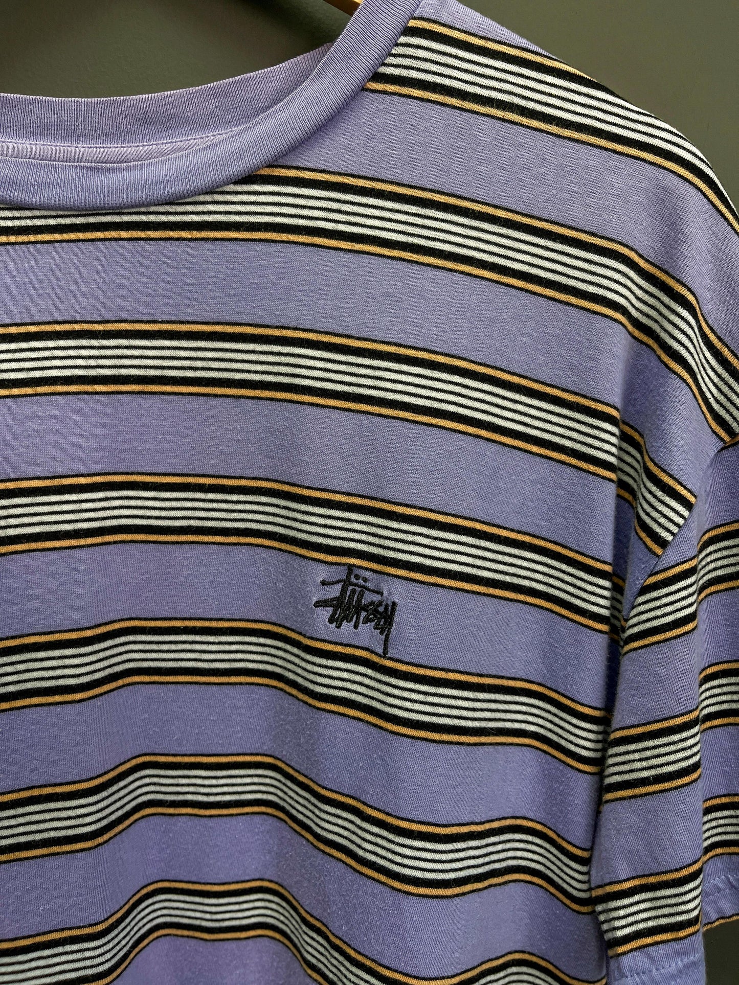 Stüssy Striped Embroidered Logo T-Shirt - Medium