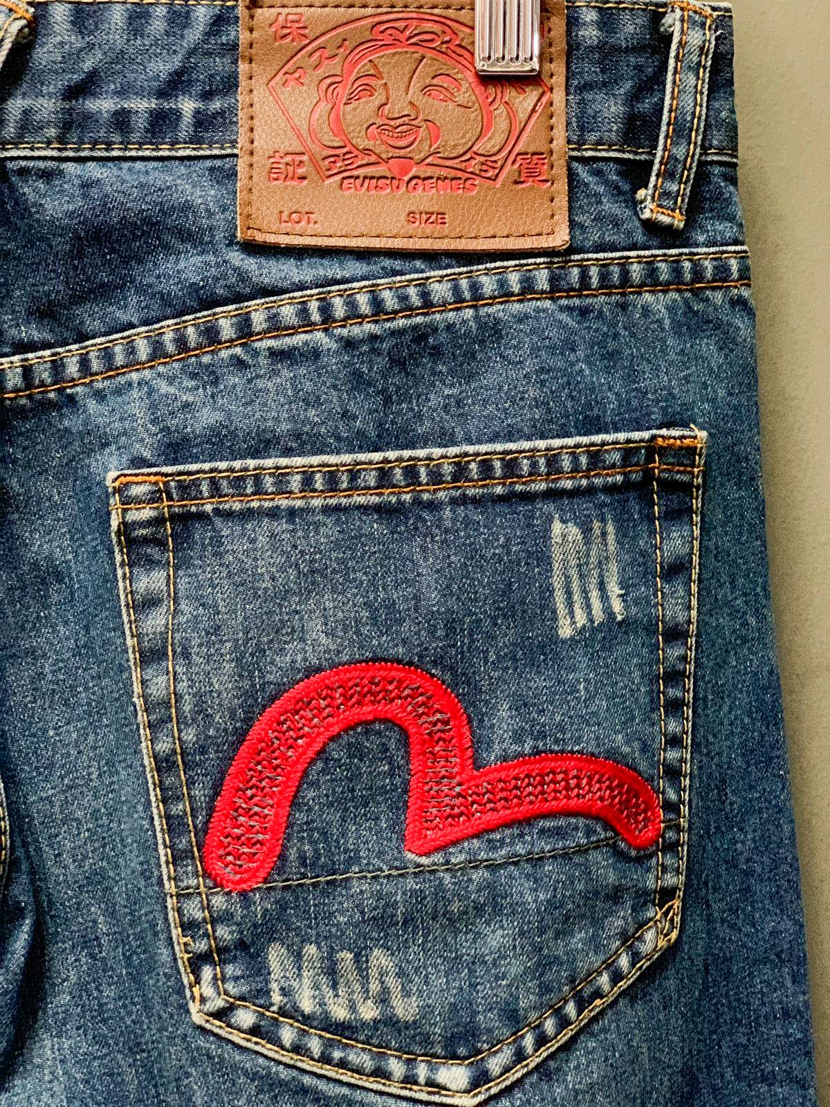 Evisu Japan Embroidered Jeans - 32 (Medium)