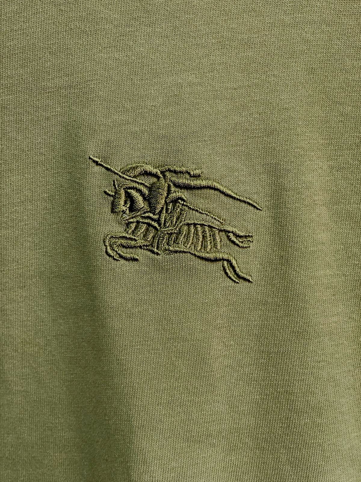 Burberry Logo Tee - Large