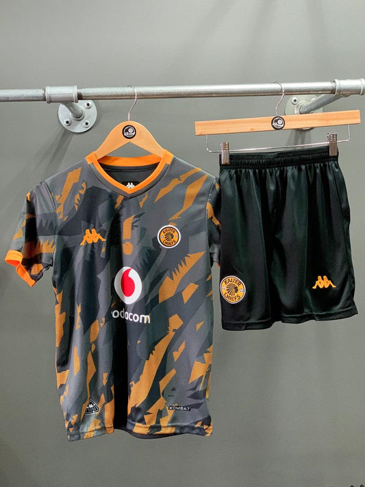 Kaizer Chiefs 25/26 Kids Football Kit