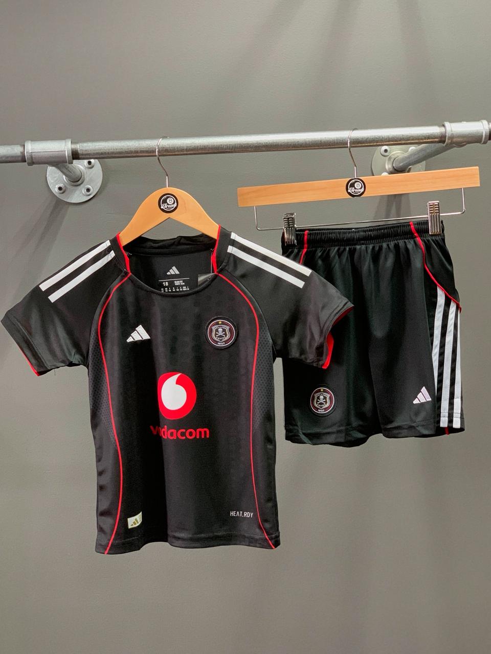 Orlando Pirates 25/26 Kids Football Kit
