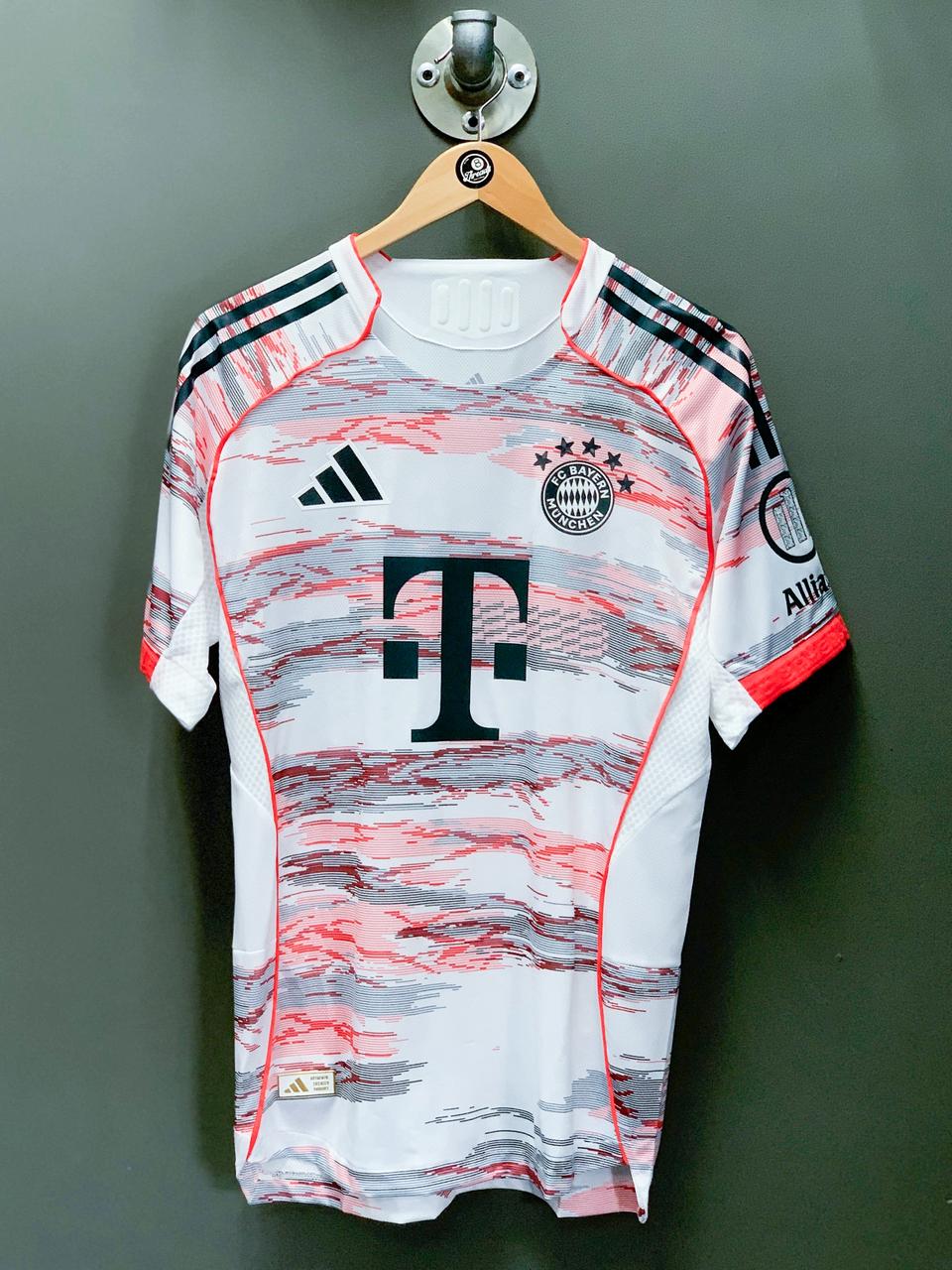 FC Bayern Munich 25/26 Away Match Version Football Jersey