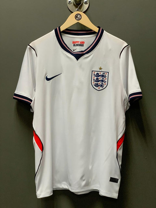 England 2024/25 Home Nike Football Jersey - Medium