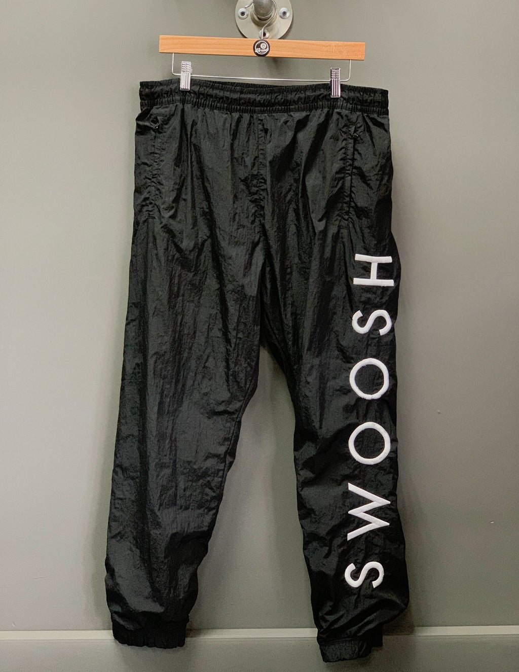 Nike Swoosh Leg Spelllout Trackpants - XXL