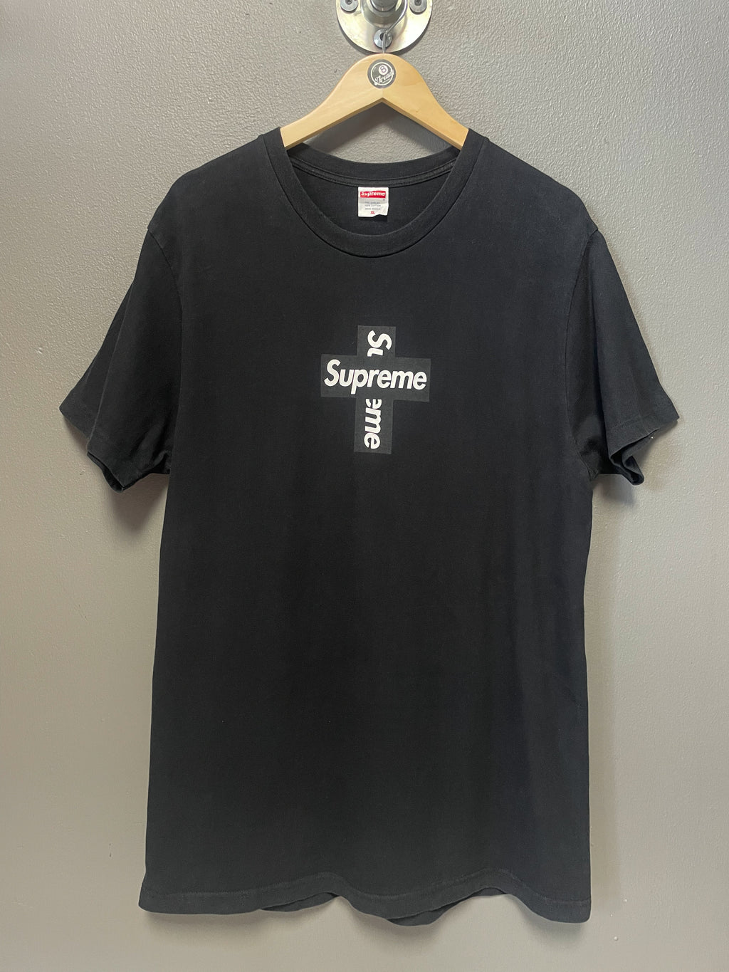 Supreme Cross Box Logo Tee - Extra Large