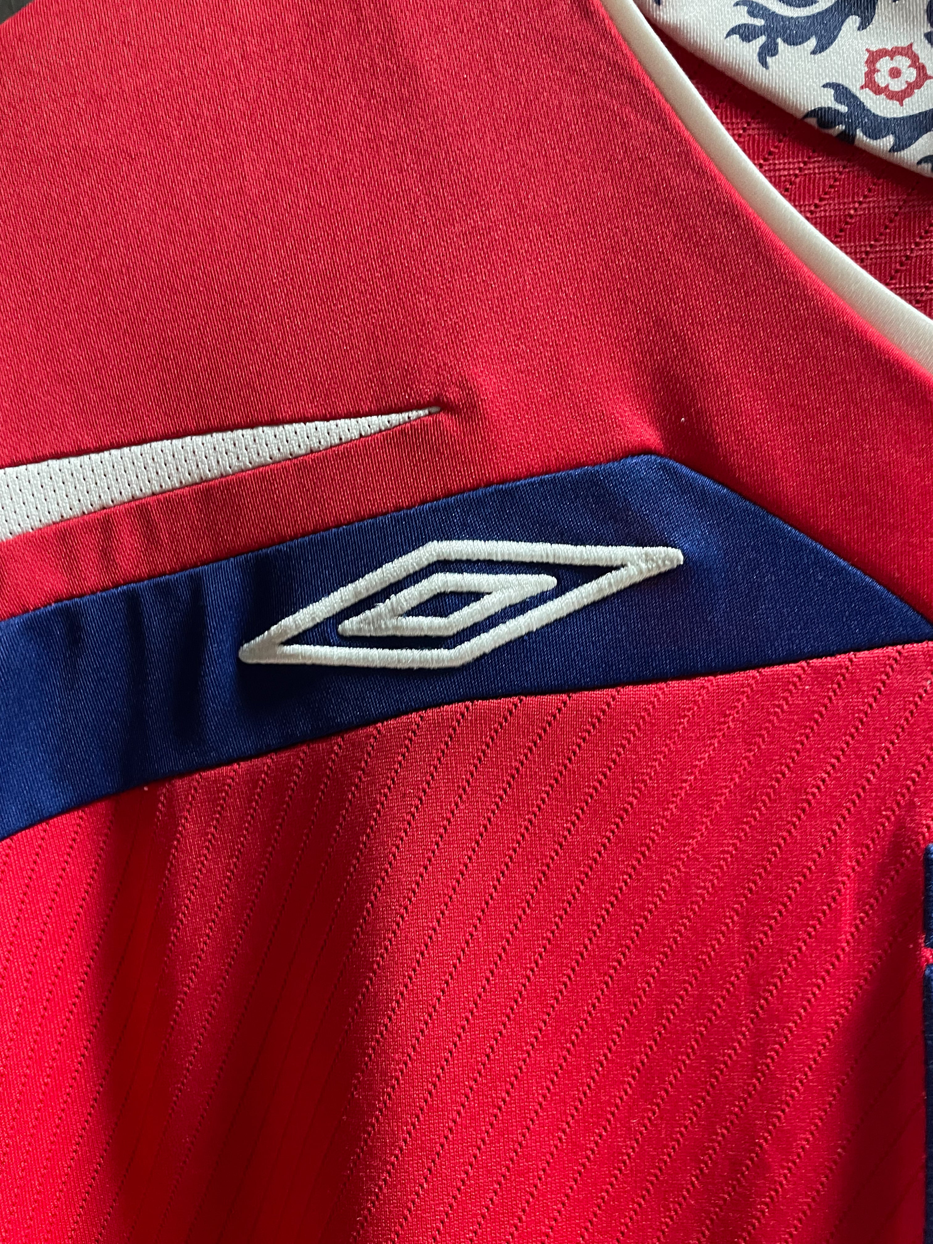 England 2008/10 Umbro Football Jersey - Extra Large