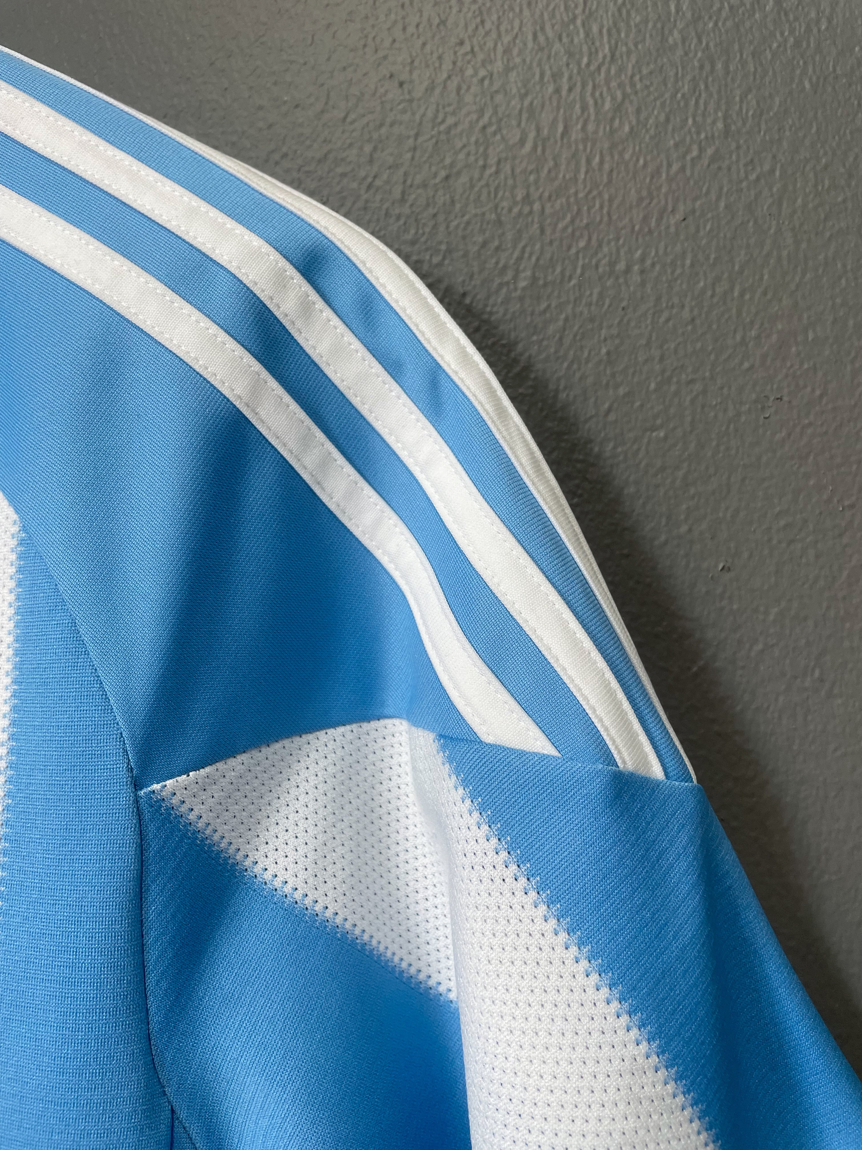 Argentina 2010 Adidas Home Football Jersey - Small