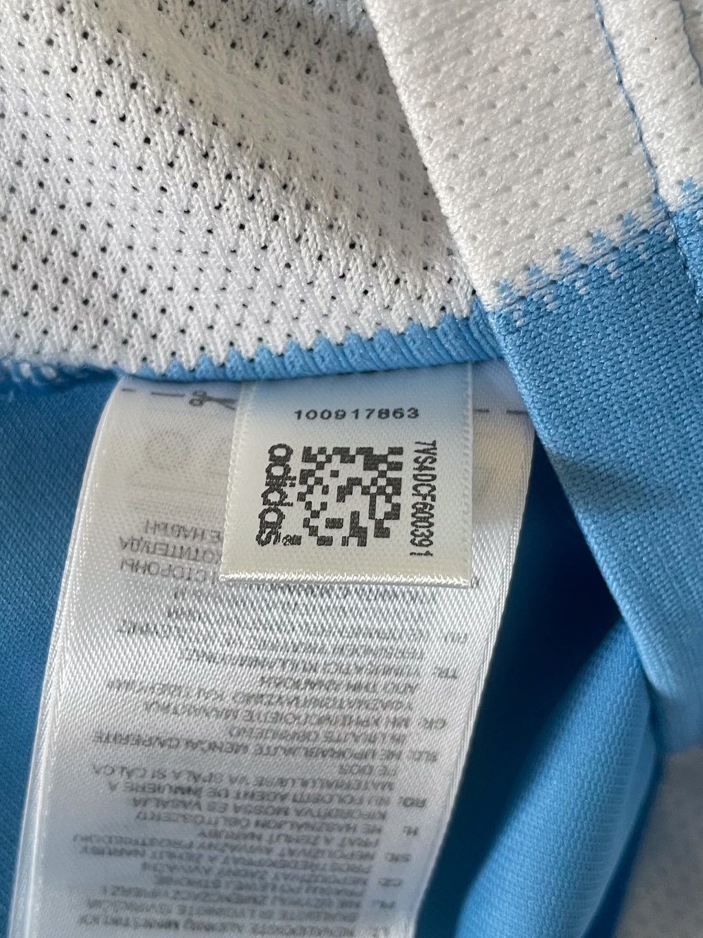 Argentina 2010 Adidas Home Football Jersey - Small