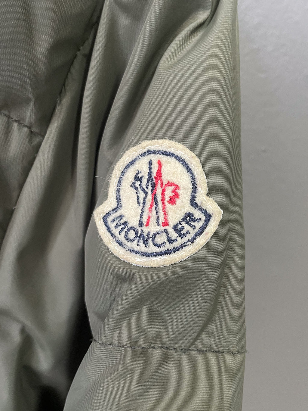 Moncler Puffer Jacket - Small