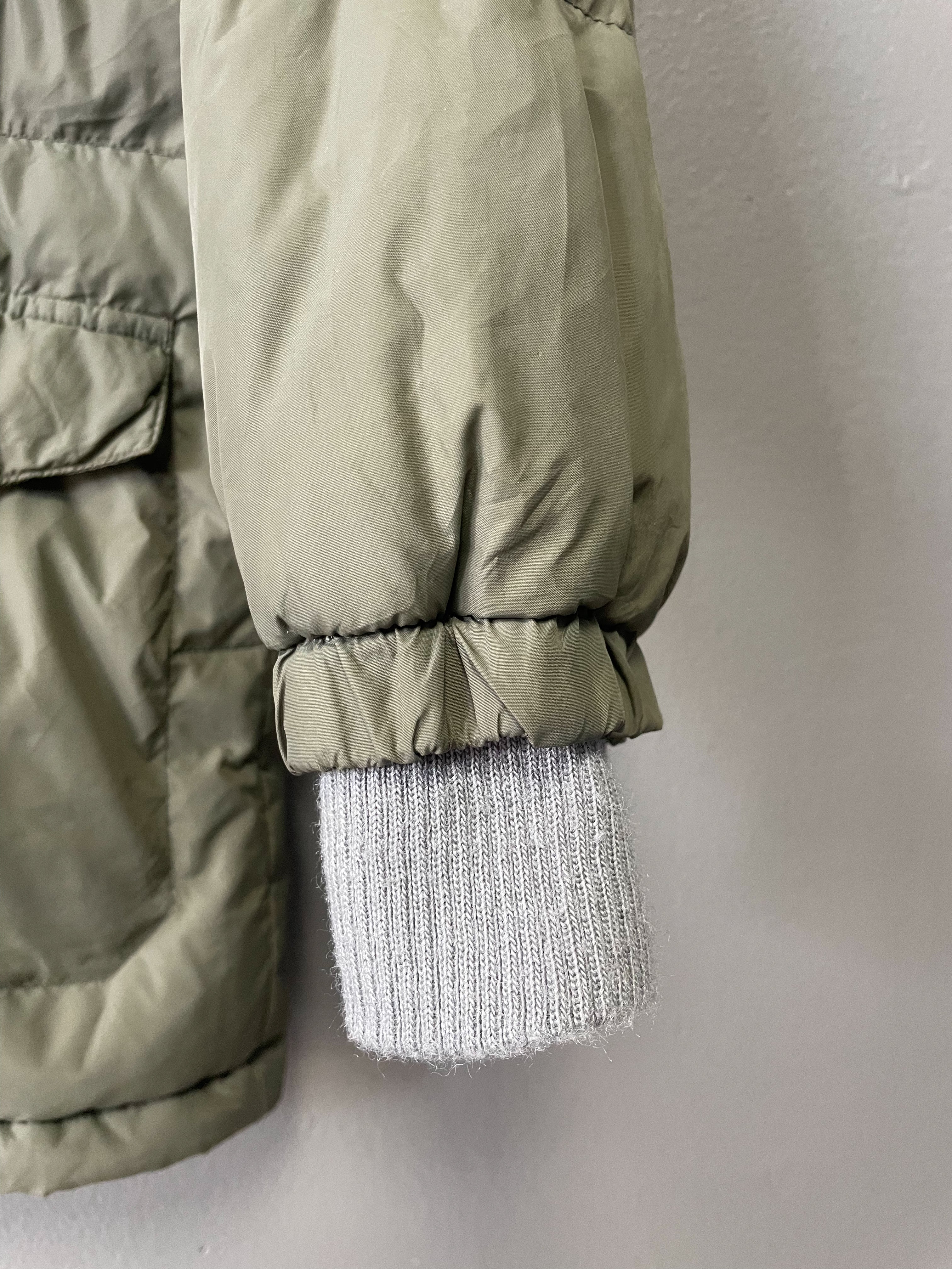 Moncler Puffer Jacket - Small