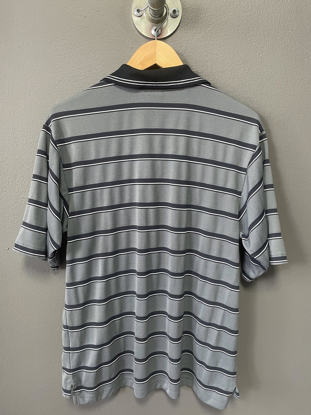 Nike Shield Stripe Golfer - Small