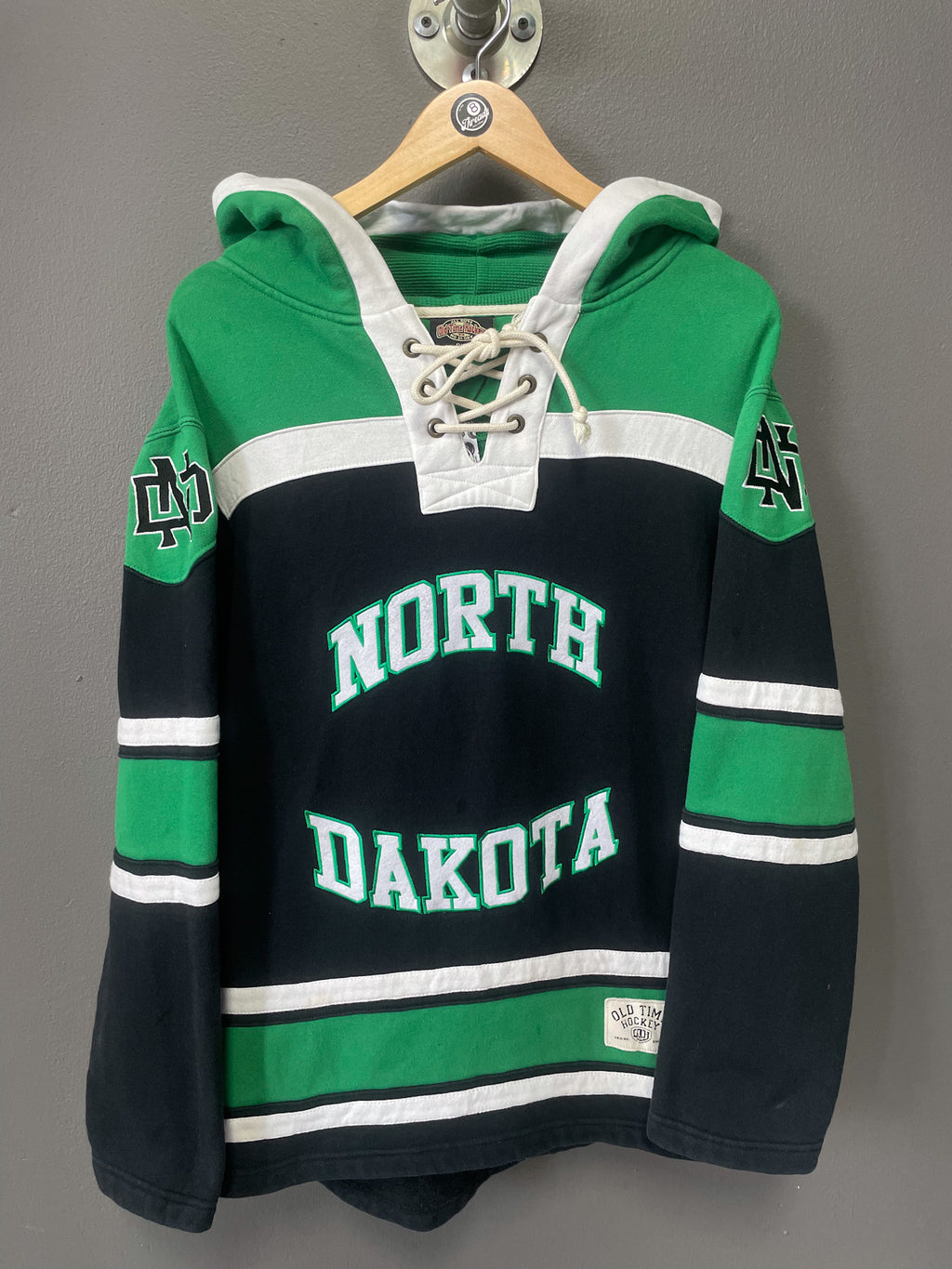 North Dakota NHL Ice Hockey Hoodie - Medium