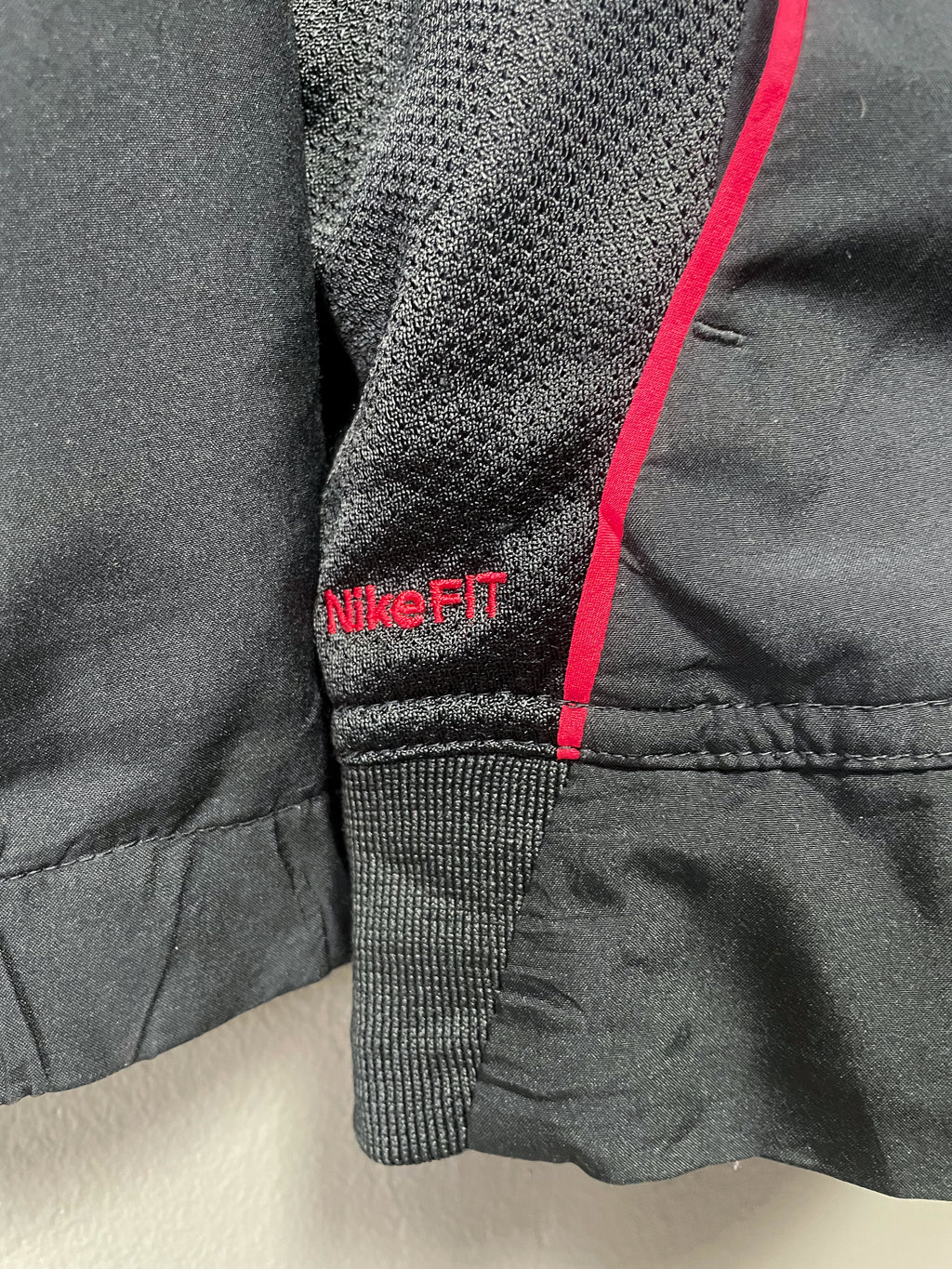 Nike Lightweight Sports Jacket - Medium