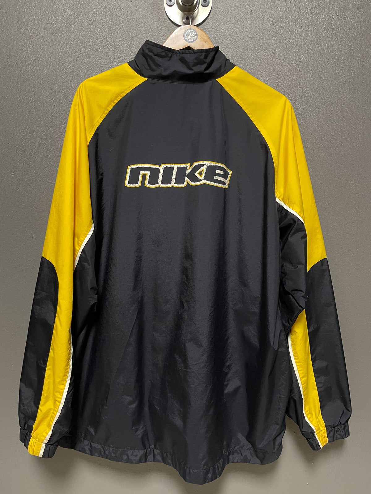 Nike Retro Lightweight Jacket - Extra Large