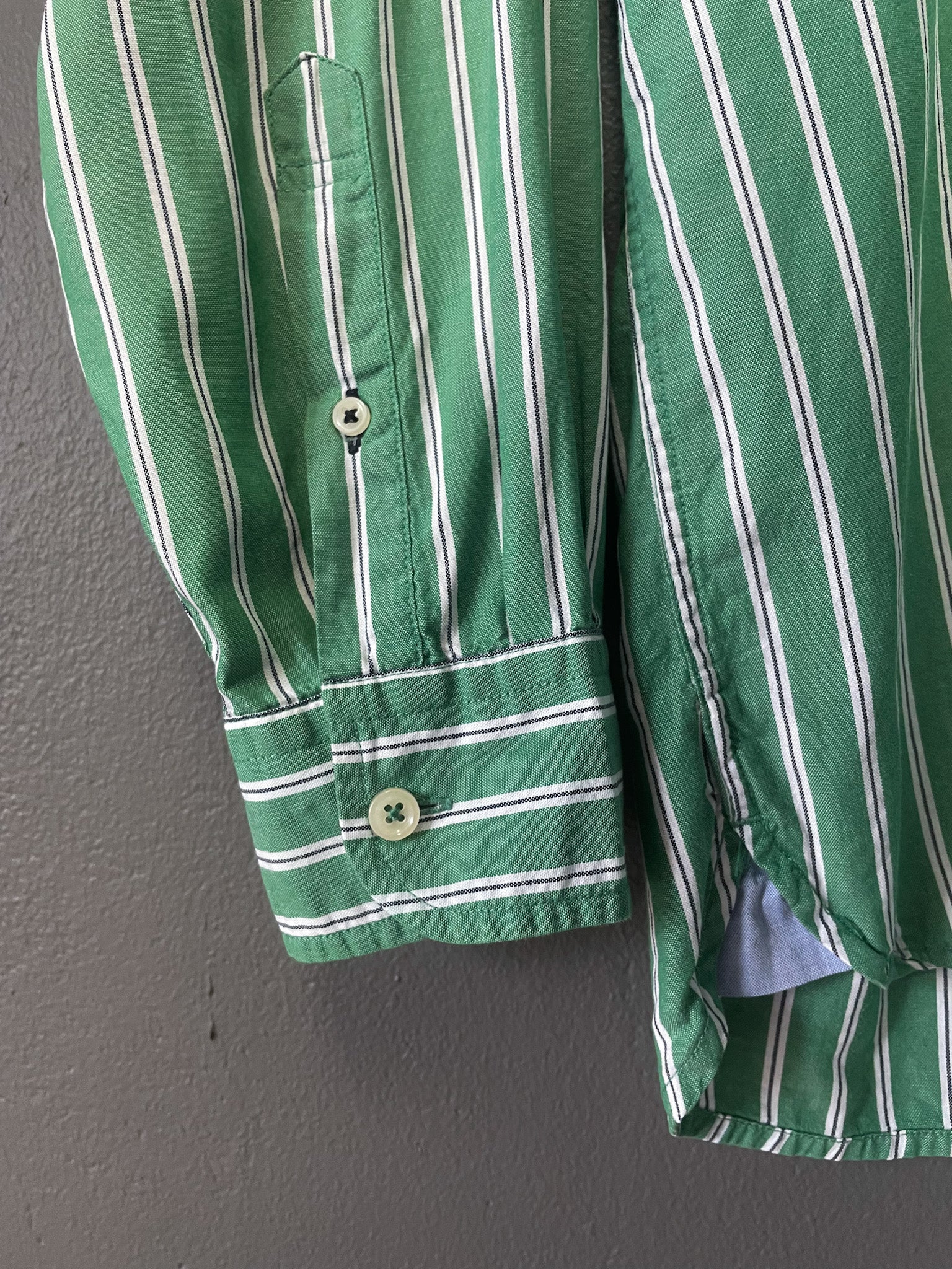 Tommy Hilfiger Striped L/S Shirt - Large