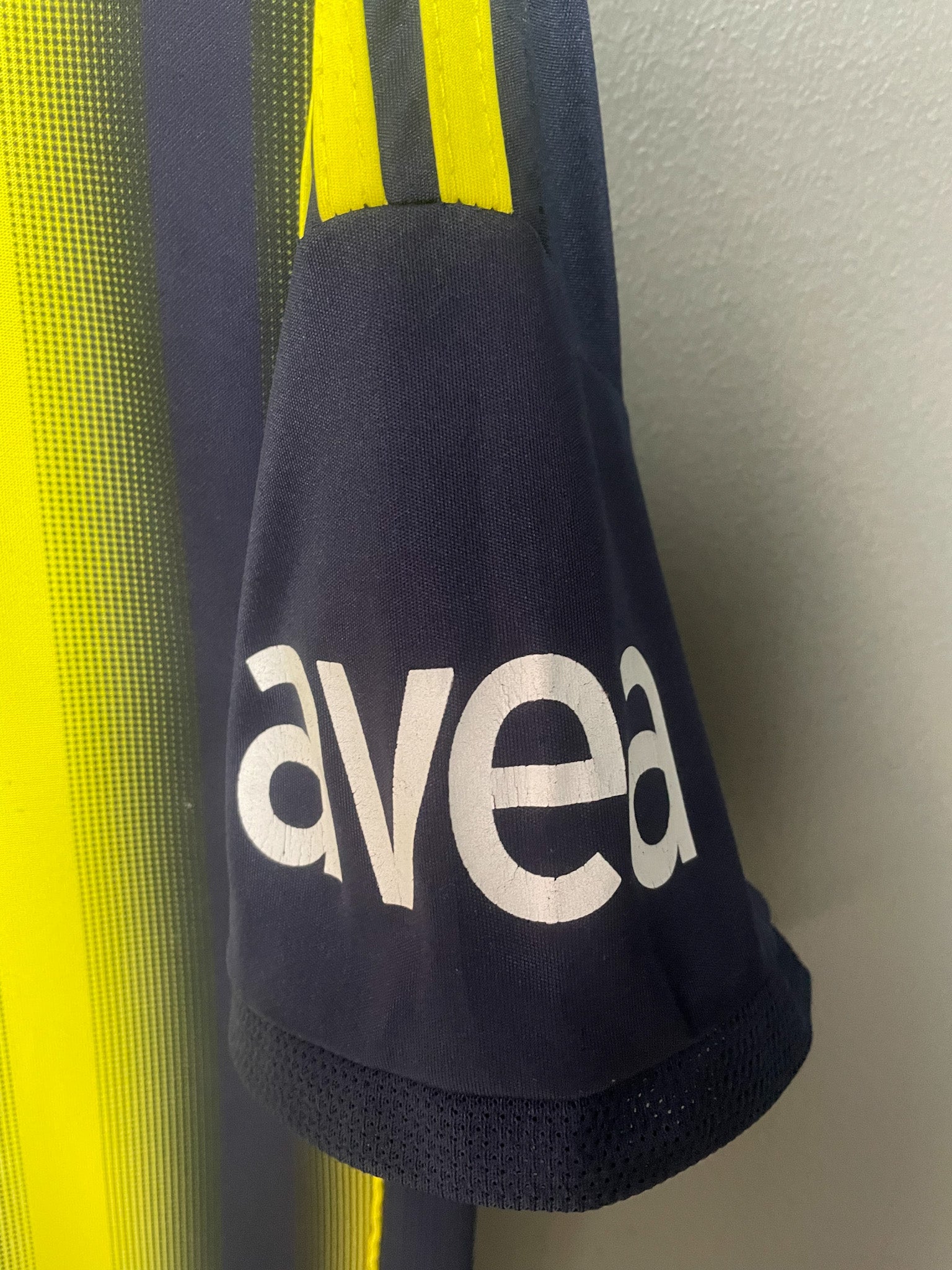 Fenerbache 2013/14 Adidas Home Football Jersey - Large