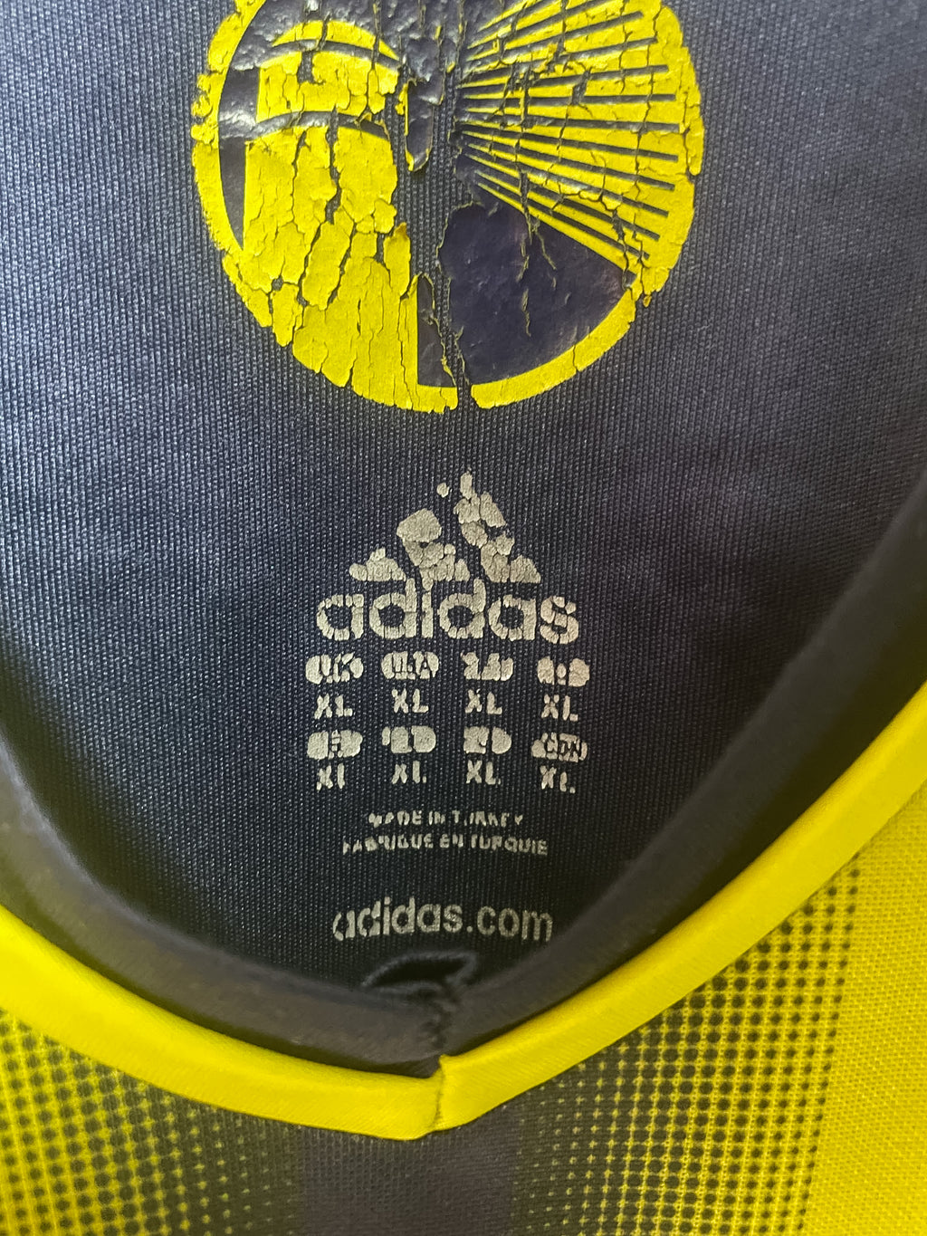 Fenerbache 2013/14 Adidas Home Football Jersey - Large