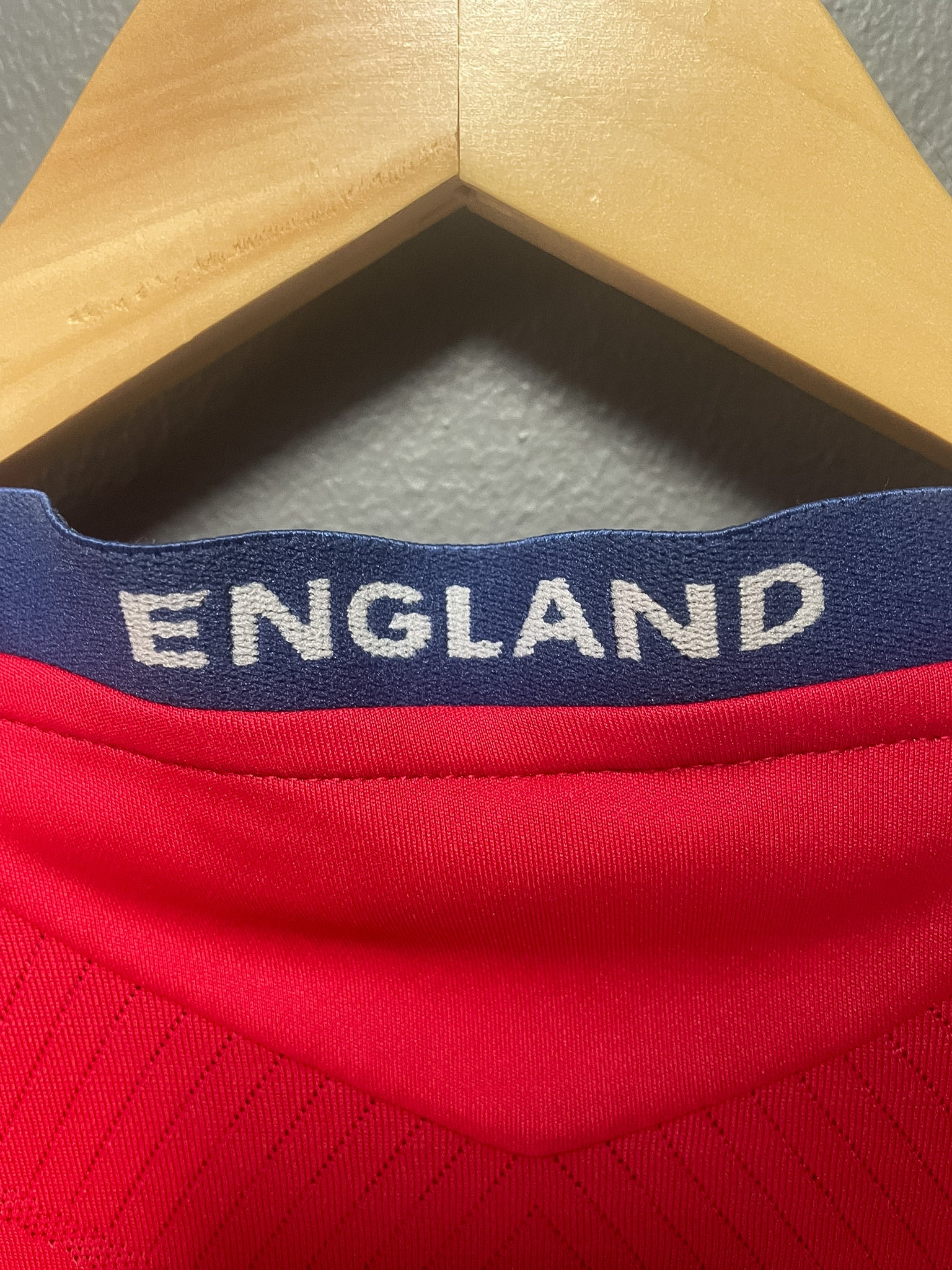 England 2008/10 Umbro Football Jersey - Extra Large