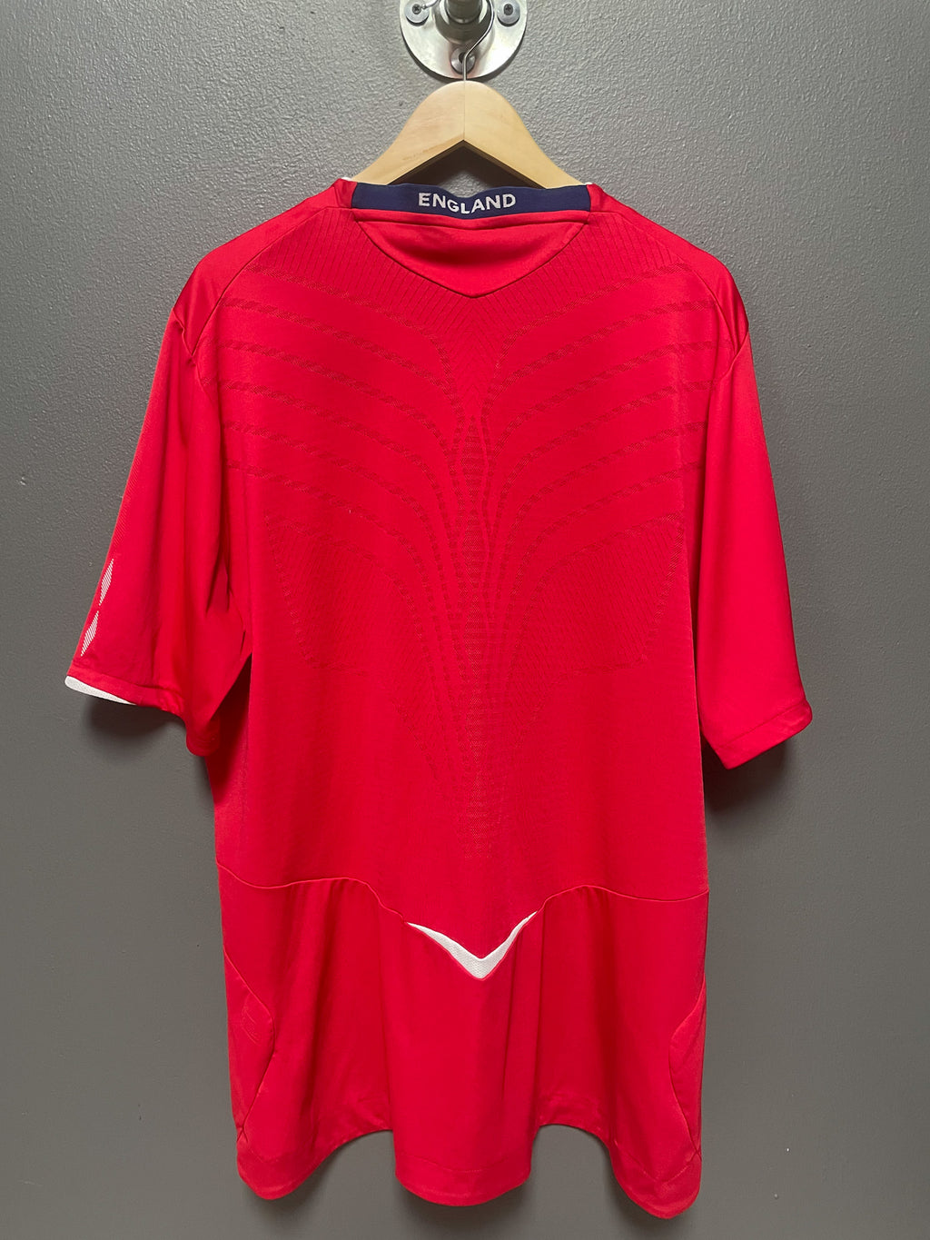 England 2008/10 Umbro Football Jersey - Extra Large