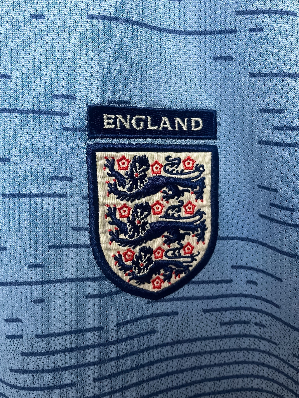 England Umbro 2002/03 Training Football Jersey - Large