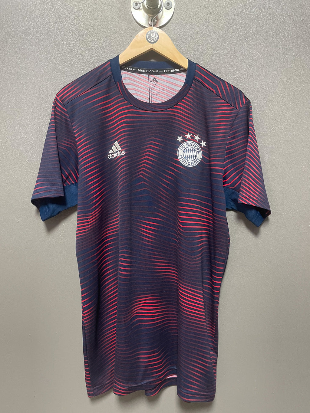 FC Bayern Munich 2018/19 Adidas Pre-match Football Jersey - Medium