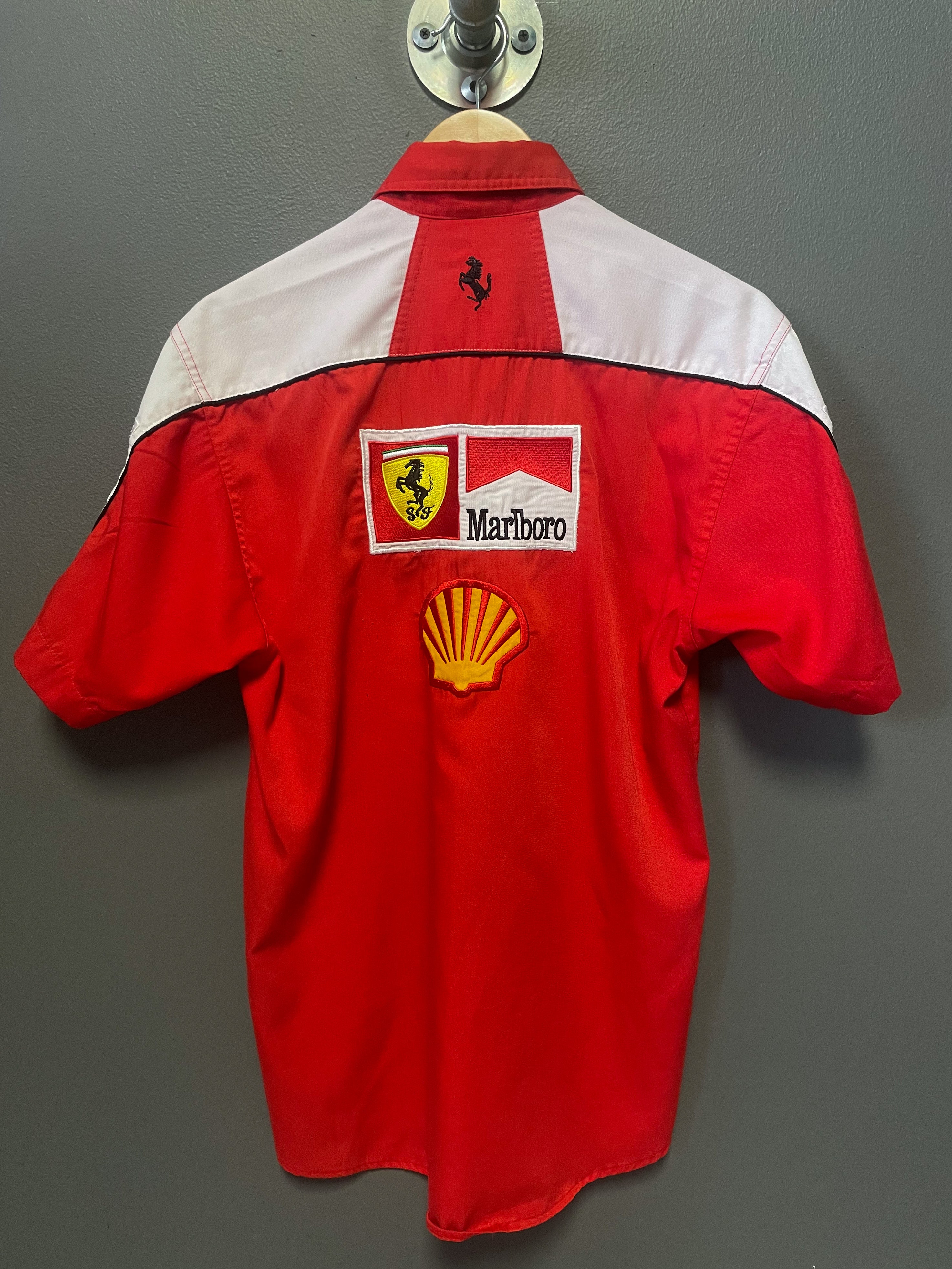 Vintage Ferrari Marlboro F1 Pit Crew Shirt - Large