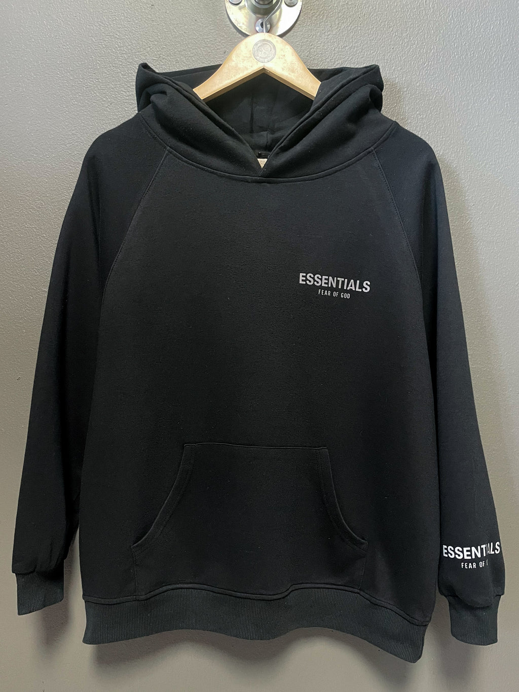 FOG Essentials Chest Logo Hoodie - Medium