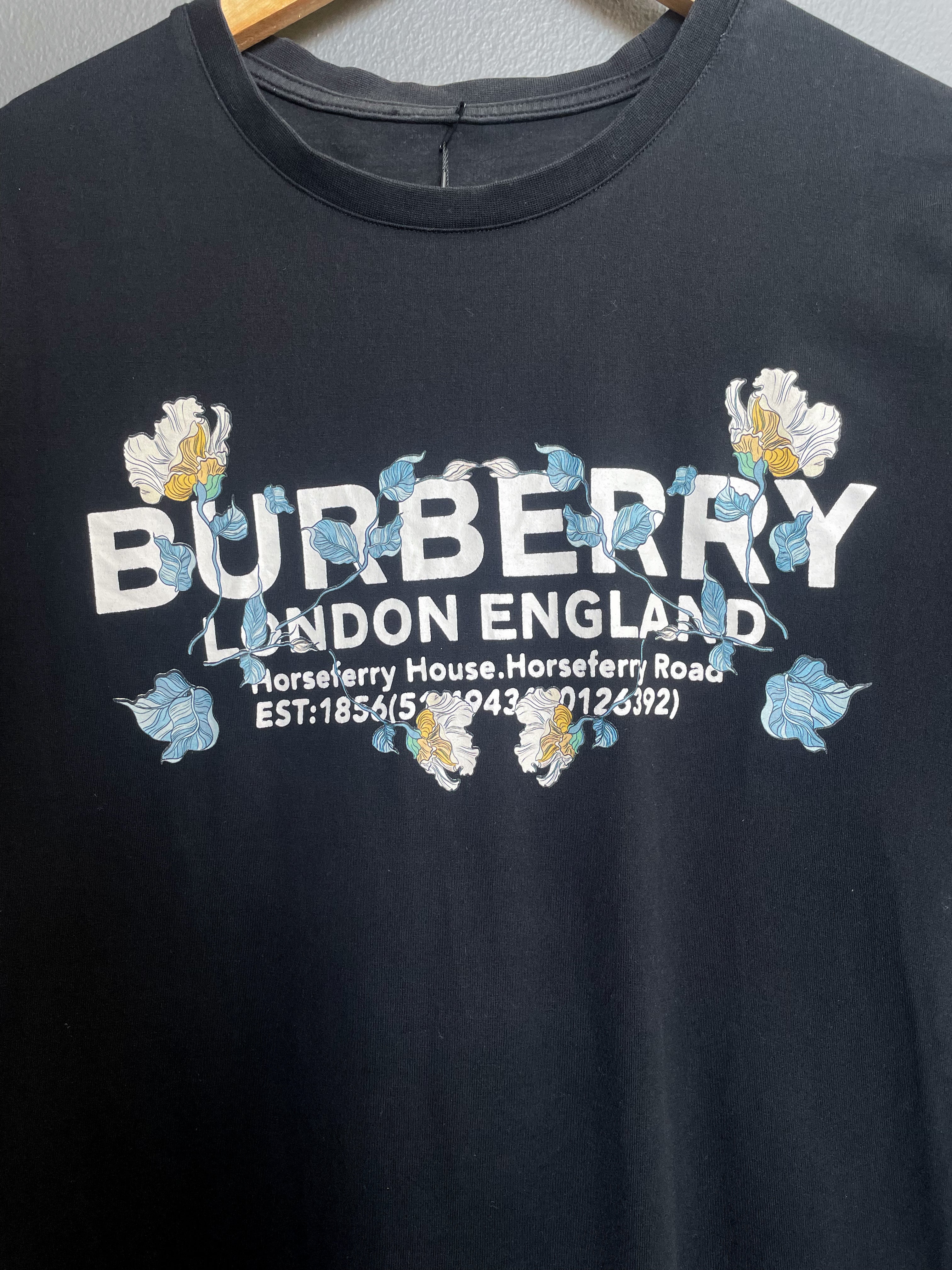 Burberry Flowers Tee - Small