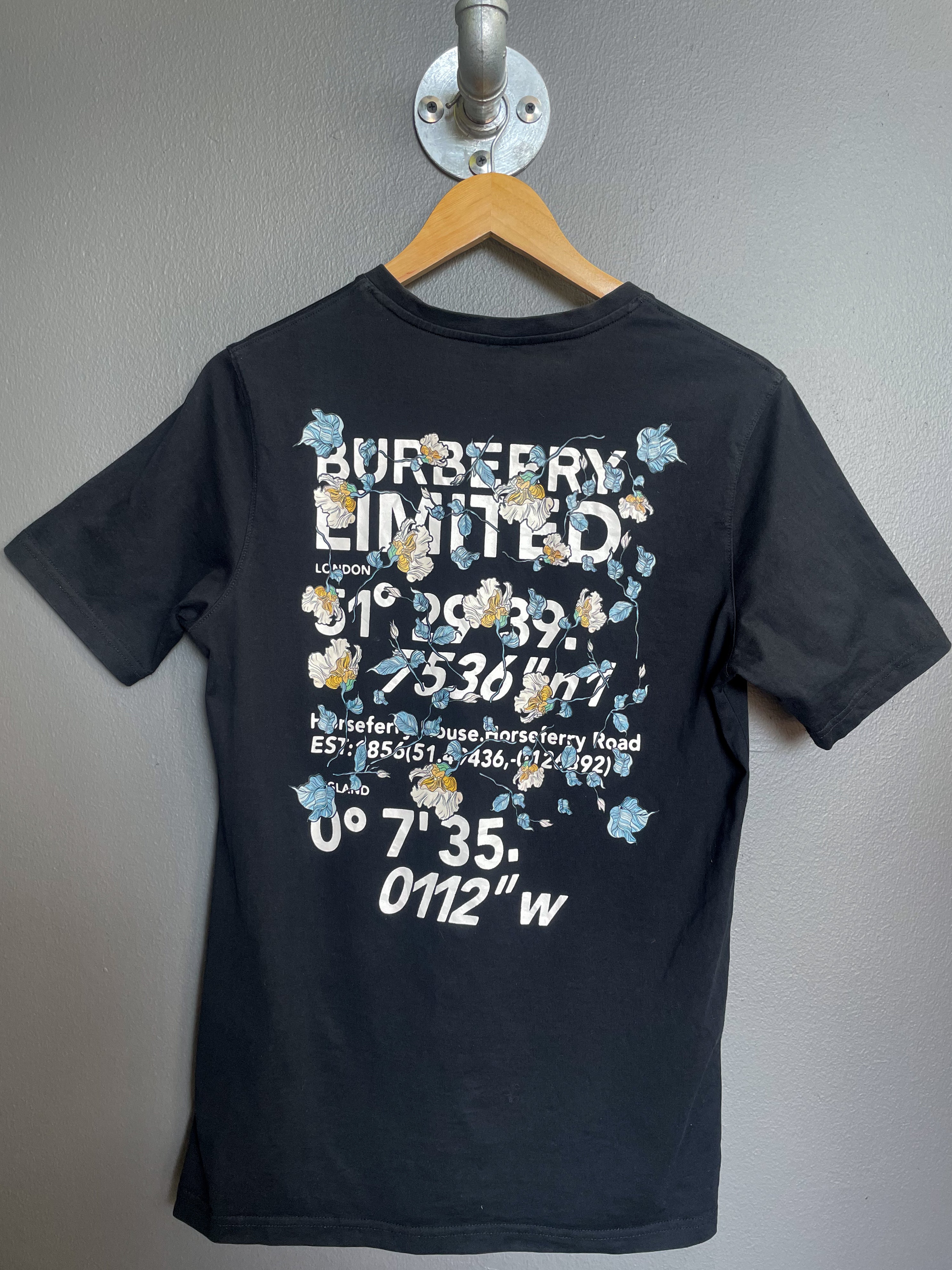 Burberry Flowers Tee - Small