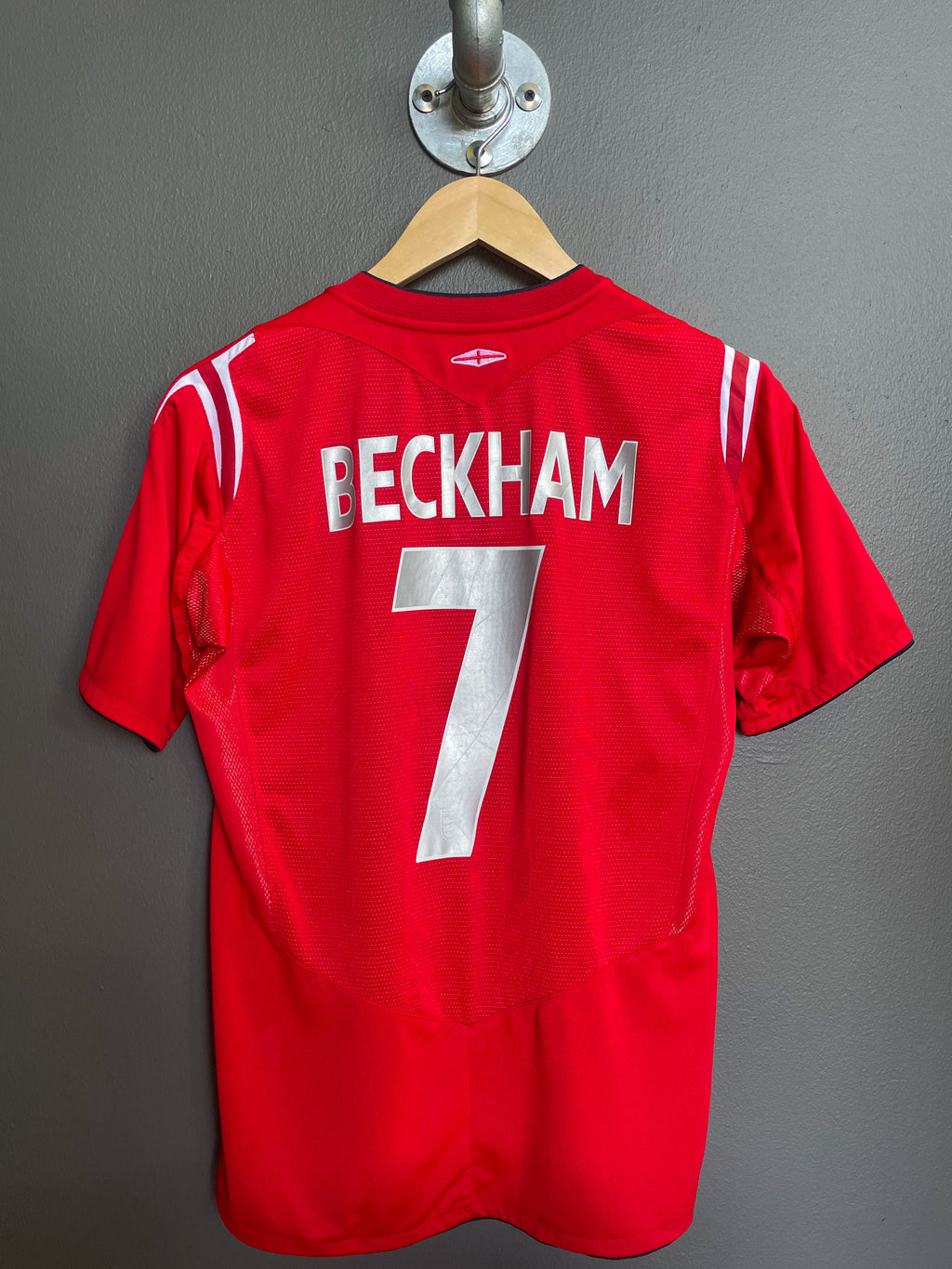 Engalnd 2004/06 "Beckham 7" Umbro Away Football Jersey - XS