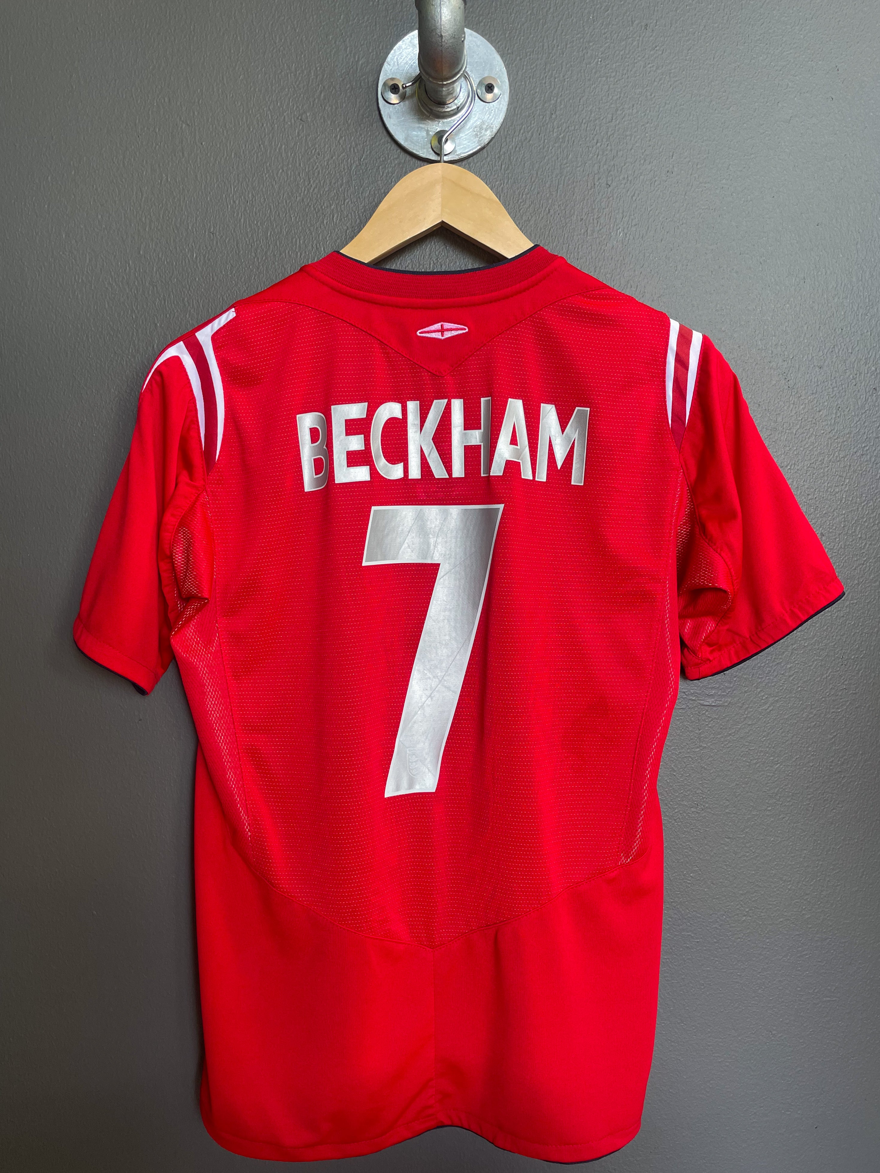 Engalnd 2004/06 "Beckham 7" Umbro Away Football Jersey - XS