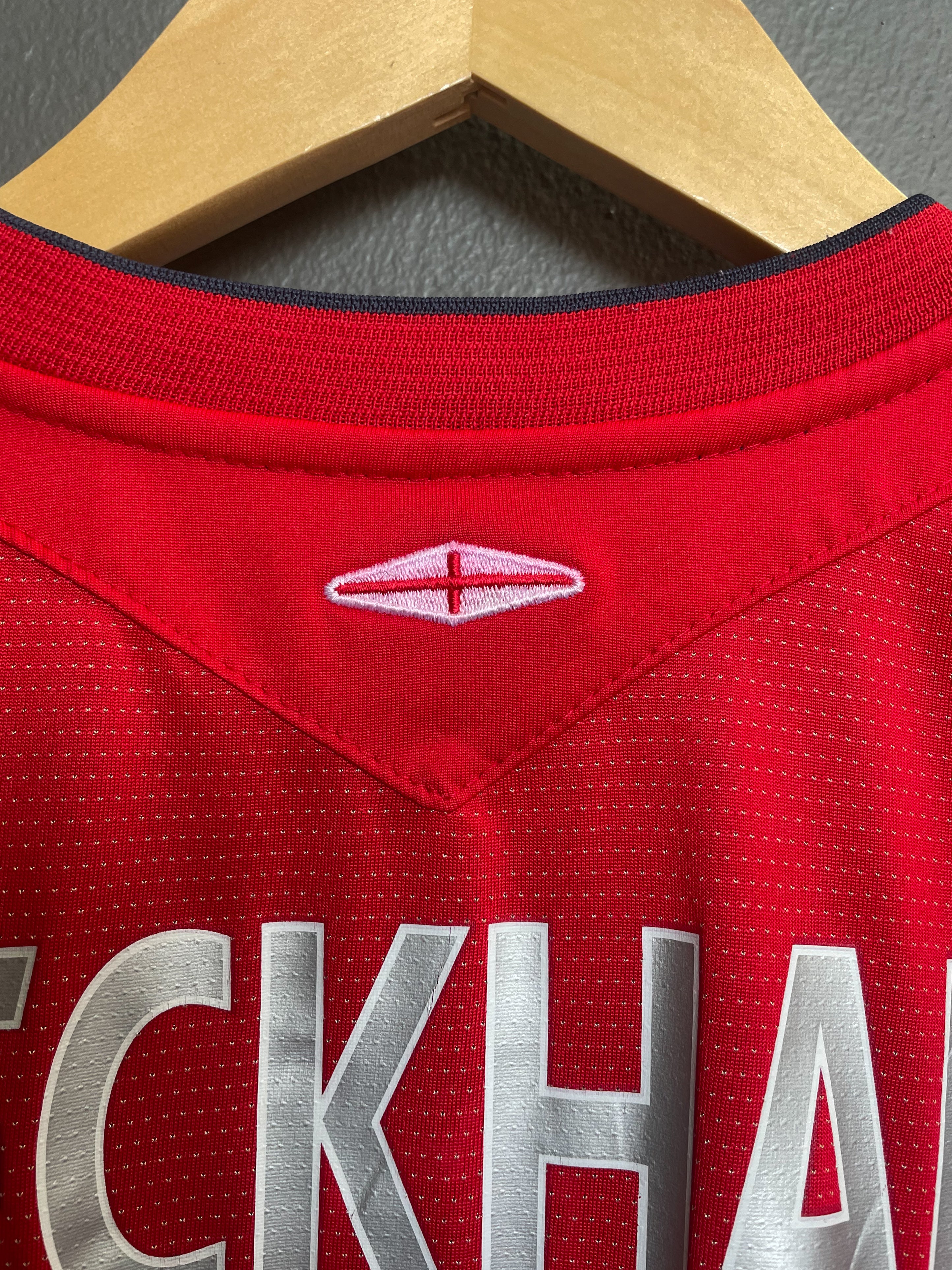 Engalnd 2004/06 "Beckham 7" Umbro Away Football Jersey - XS