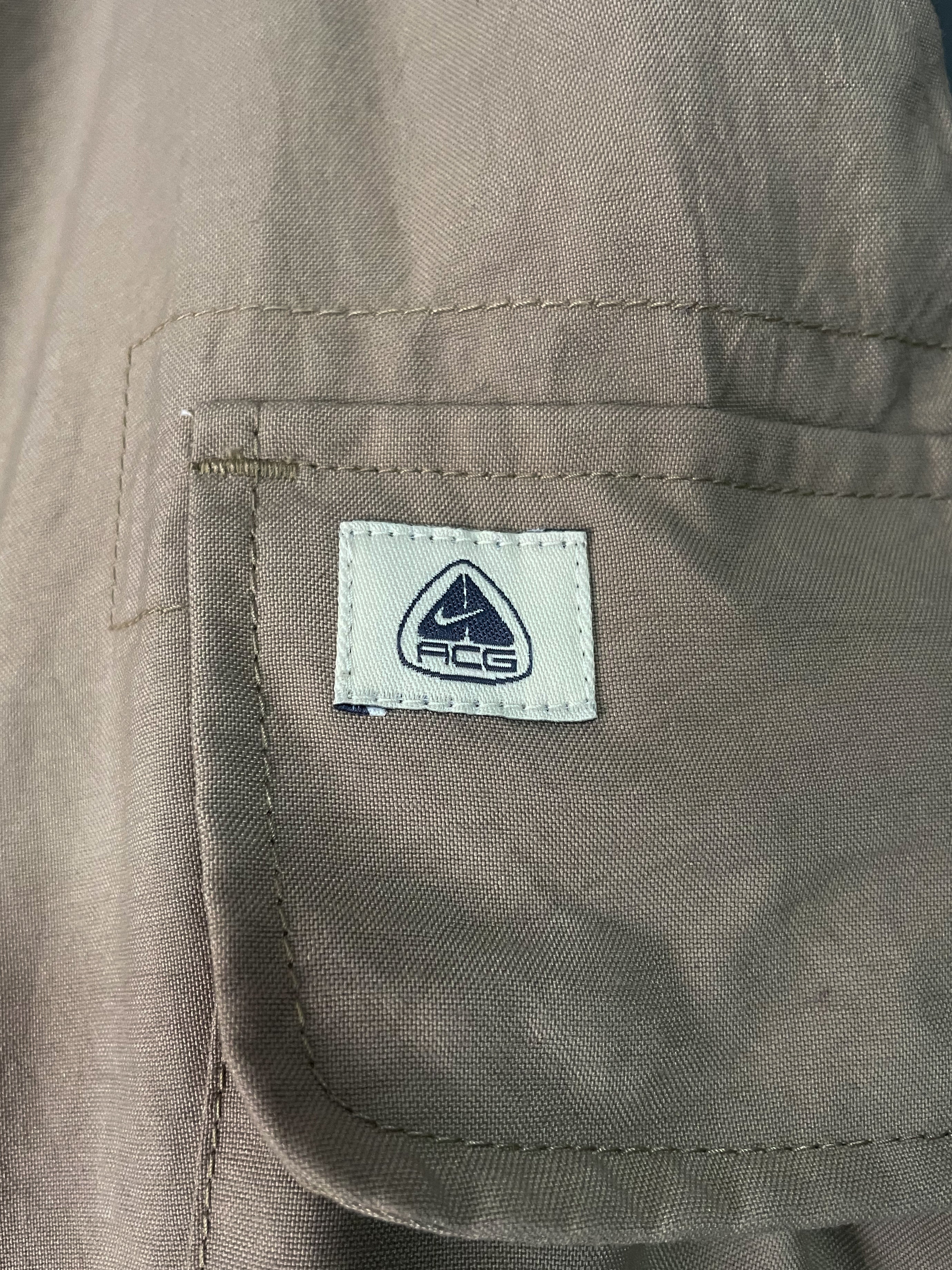 Nike ACG Cargo Pants - 32 (Medium)