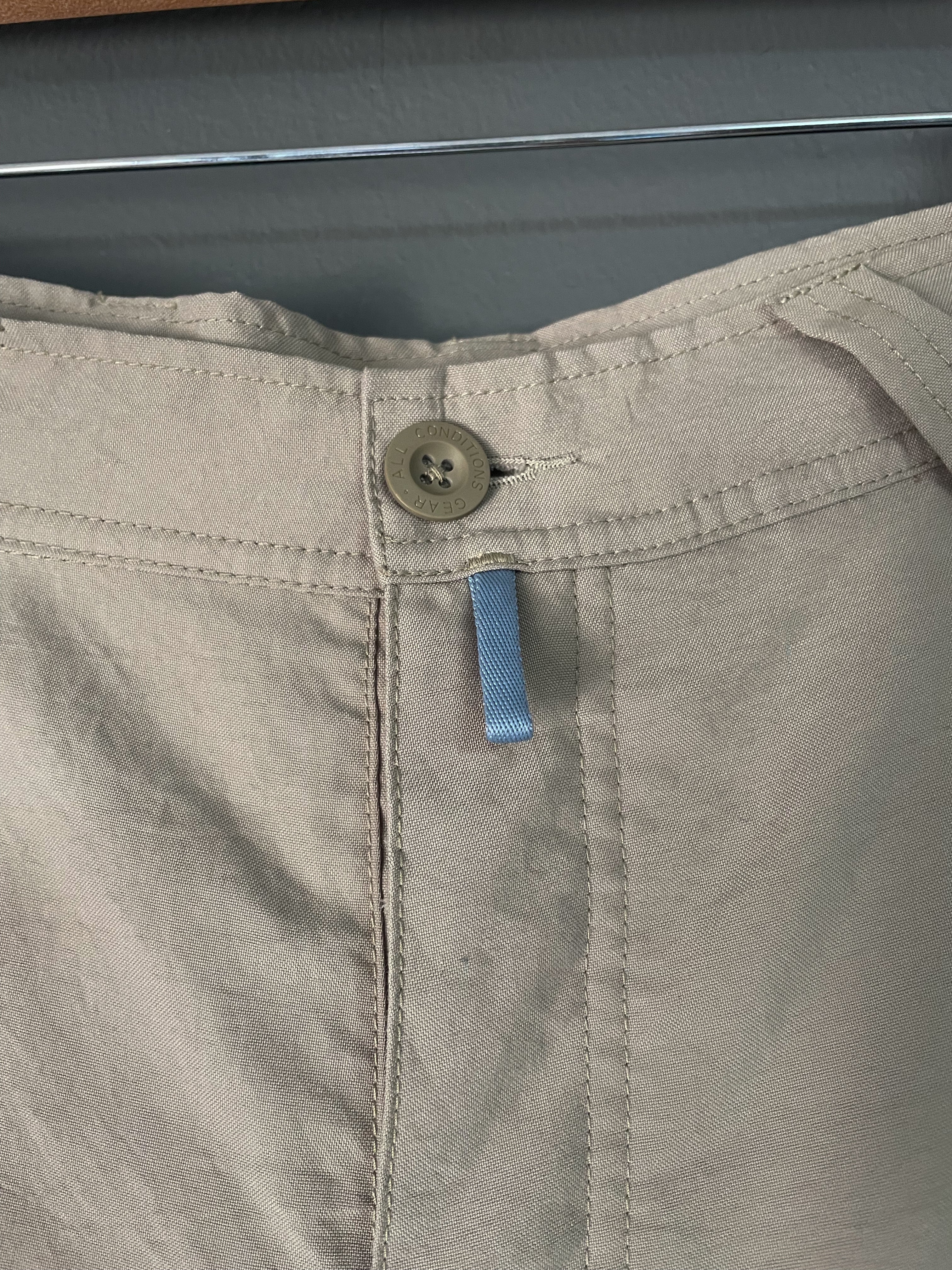 Nike ACG Cargo Pants - 32 (Medium)