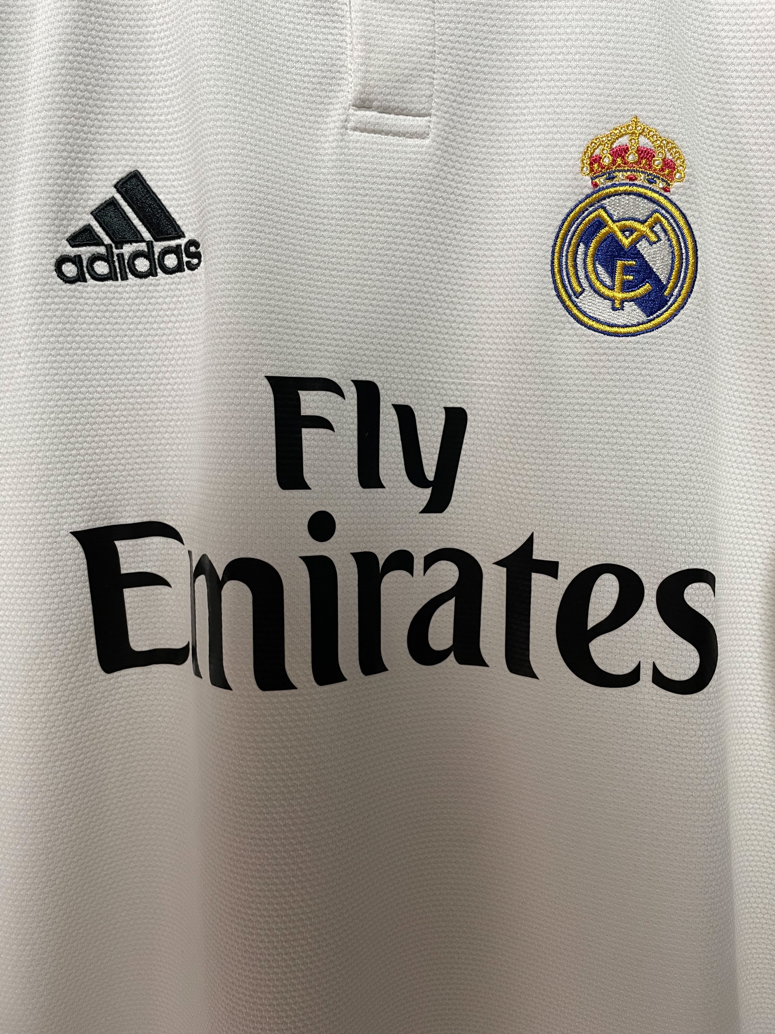 Real Madrid 2018/19 Adidas Home Football Jersey - Small