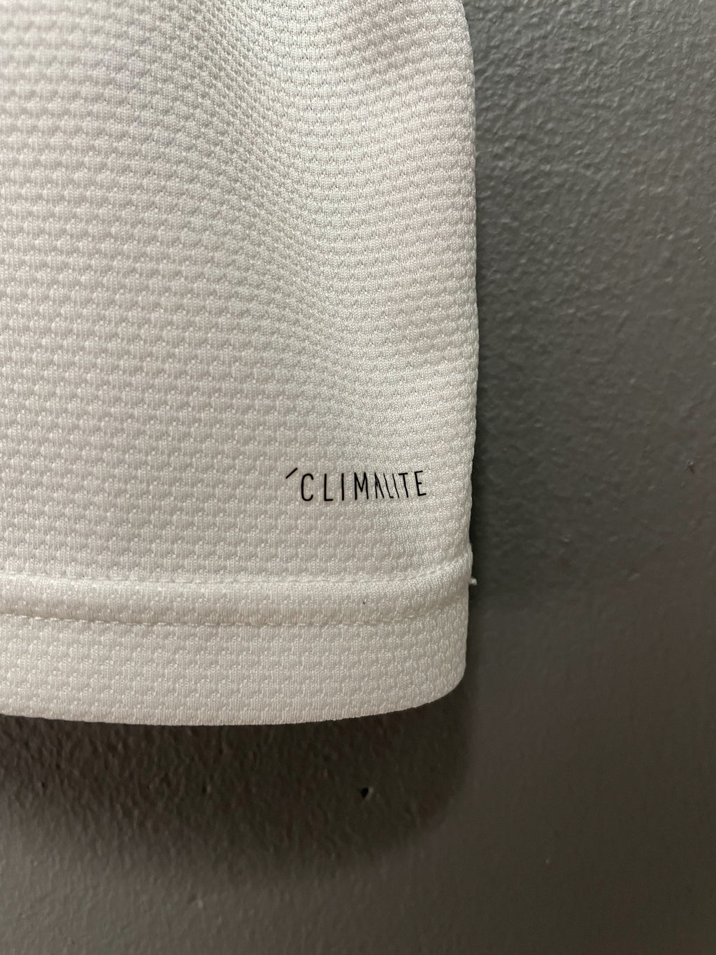 Real Madrid 2018/19 Adidas Home Football Jersey - Small