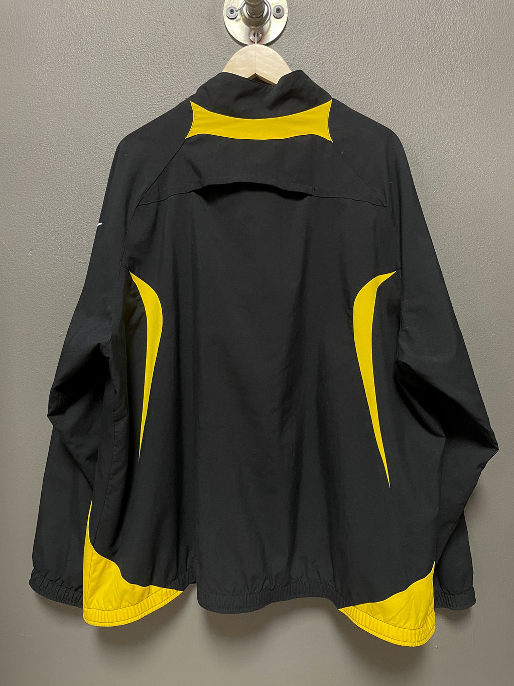 Nike Shield Jacket - XXL