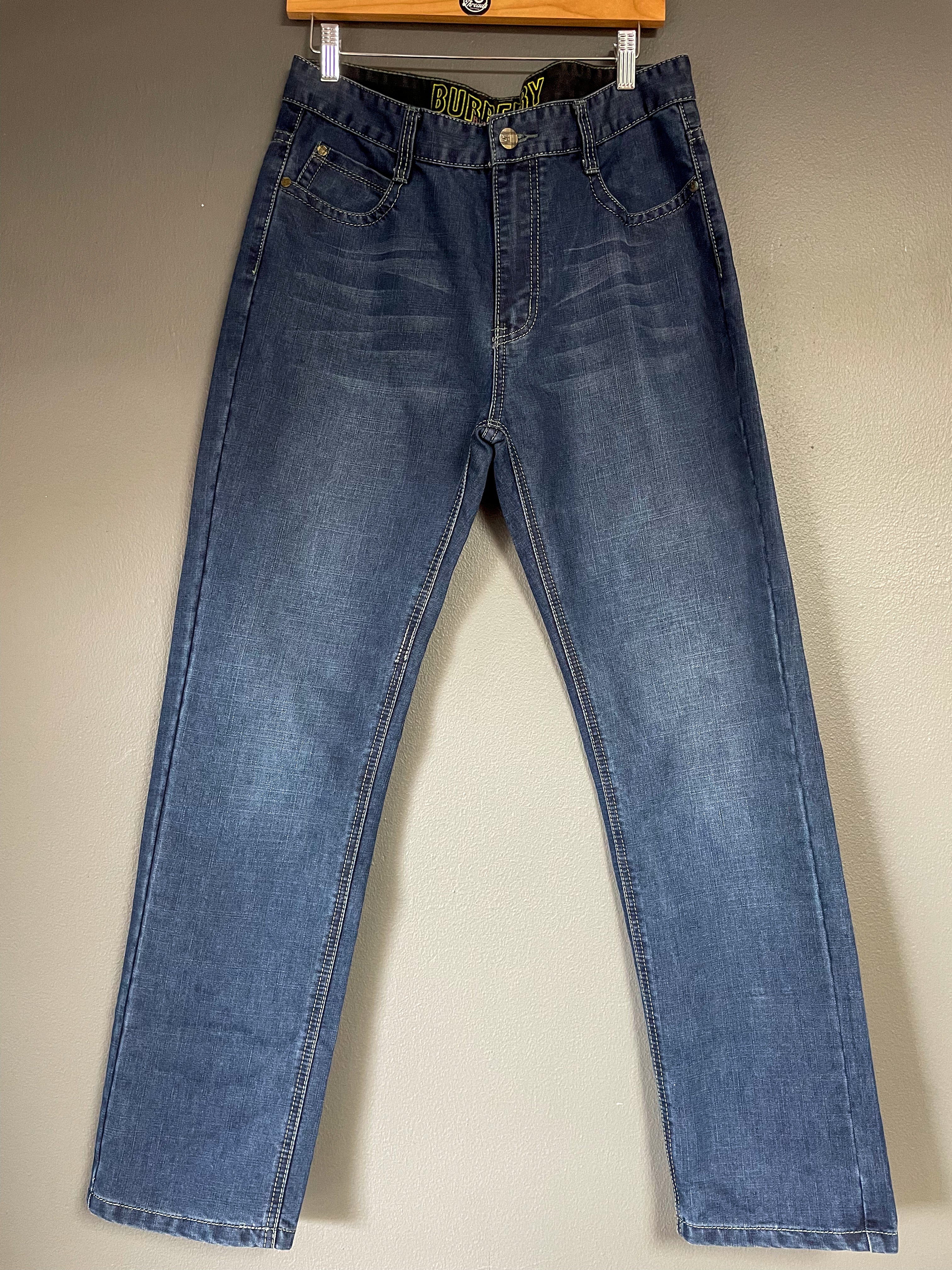Burberry London Denim Jeans - 33 (Medium)